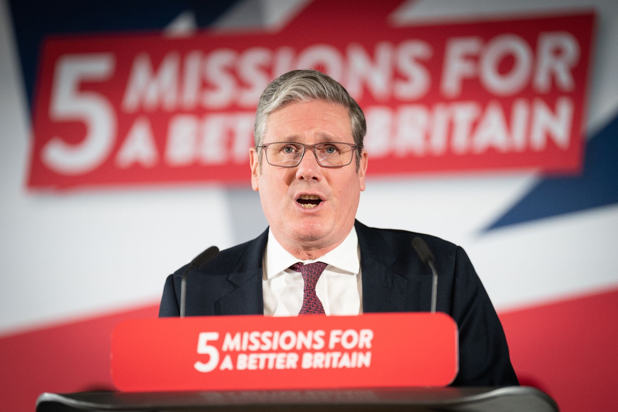 Oppositionsführer Starmer warnt Labour-Partei vor Leichtsinn
