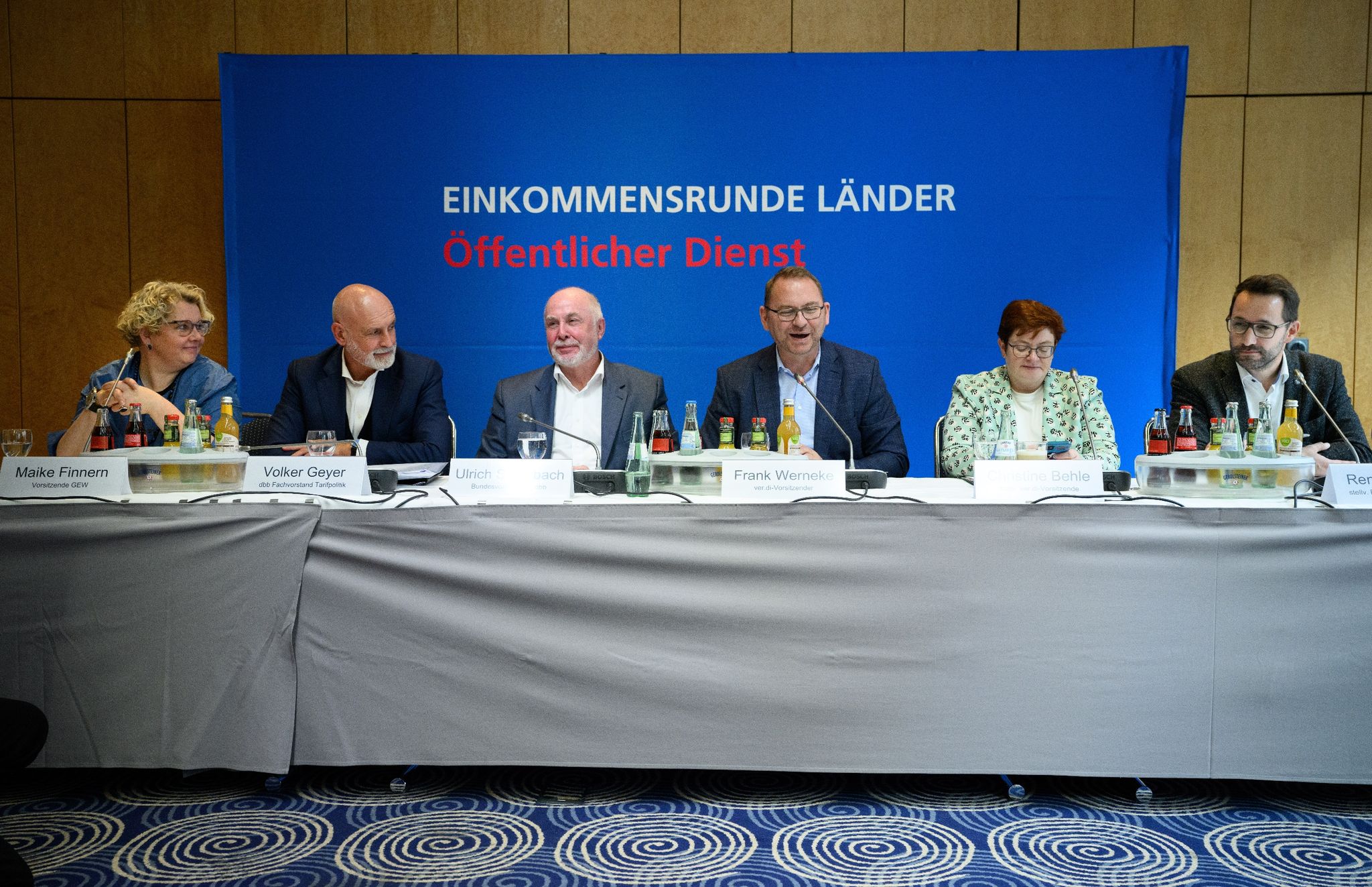 Gewerkschaften: 10,5 Prozent mehr für Landesbeschäftigte