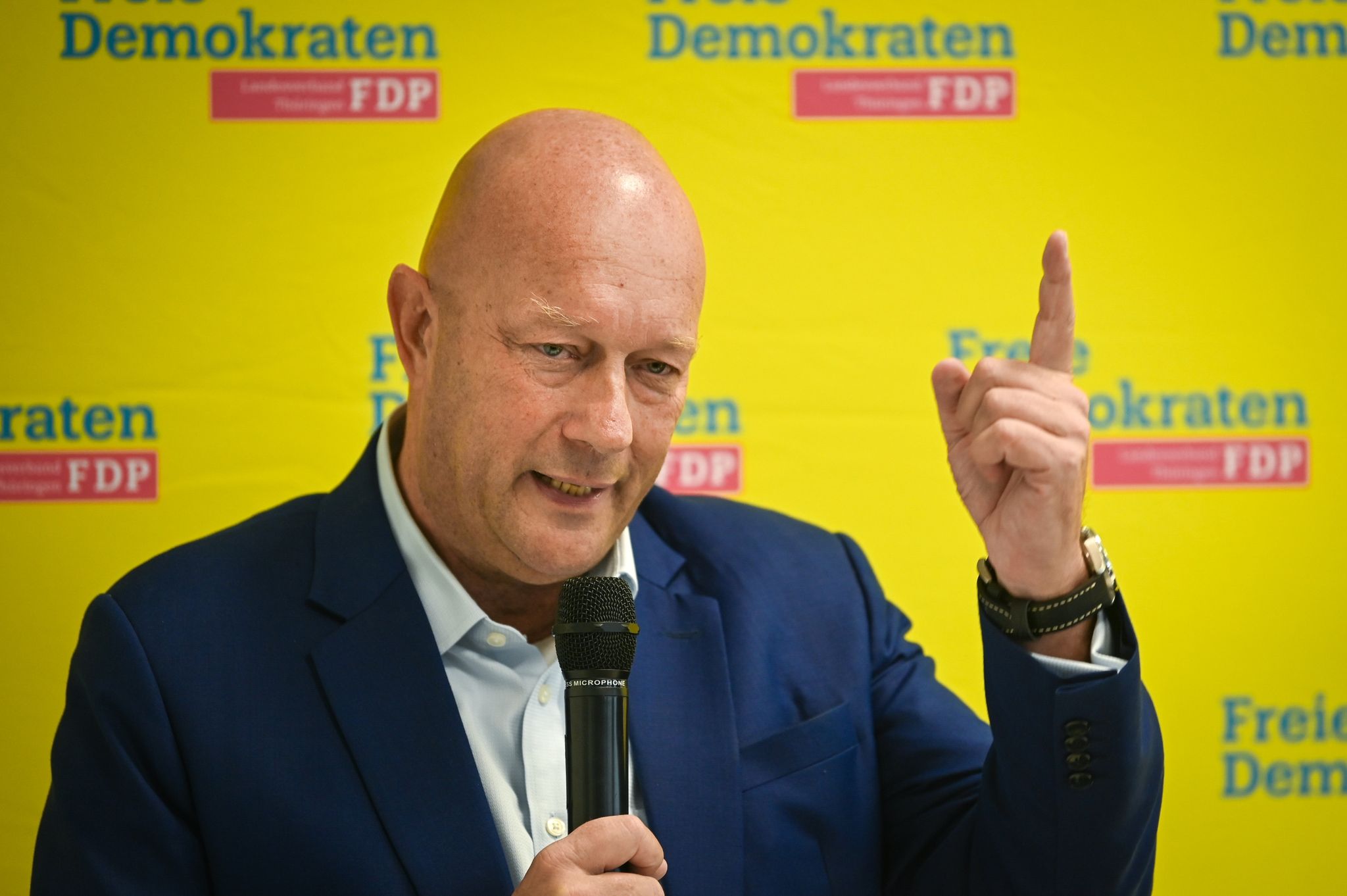 Kemmerich schließt Mehrheiten mit AfD und Linken nicht aus