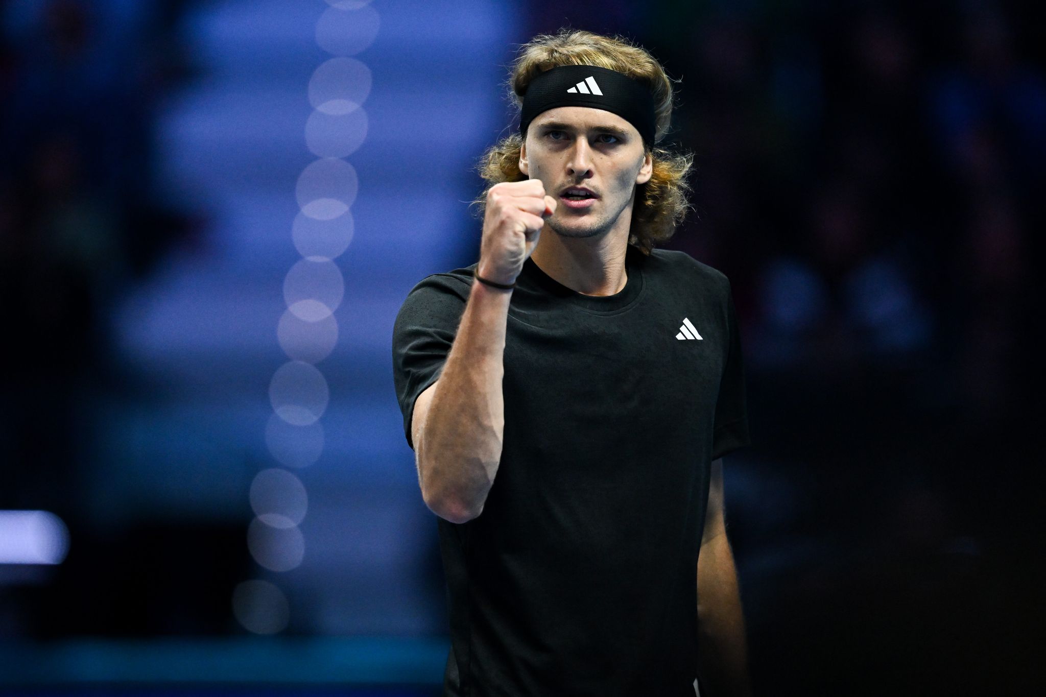 Sieg gegen Alcaraz: Zverev mit perfektem Start in Turin