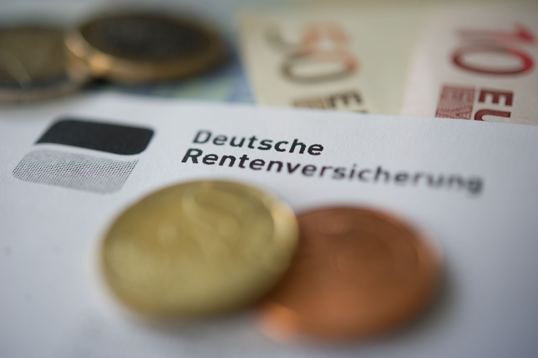 Rentenversicherungsbericht: Bezüge steigen weiter