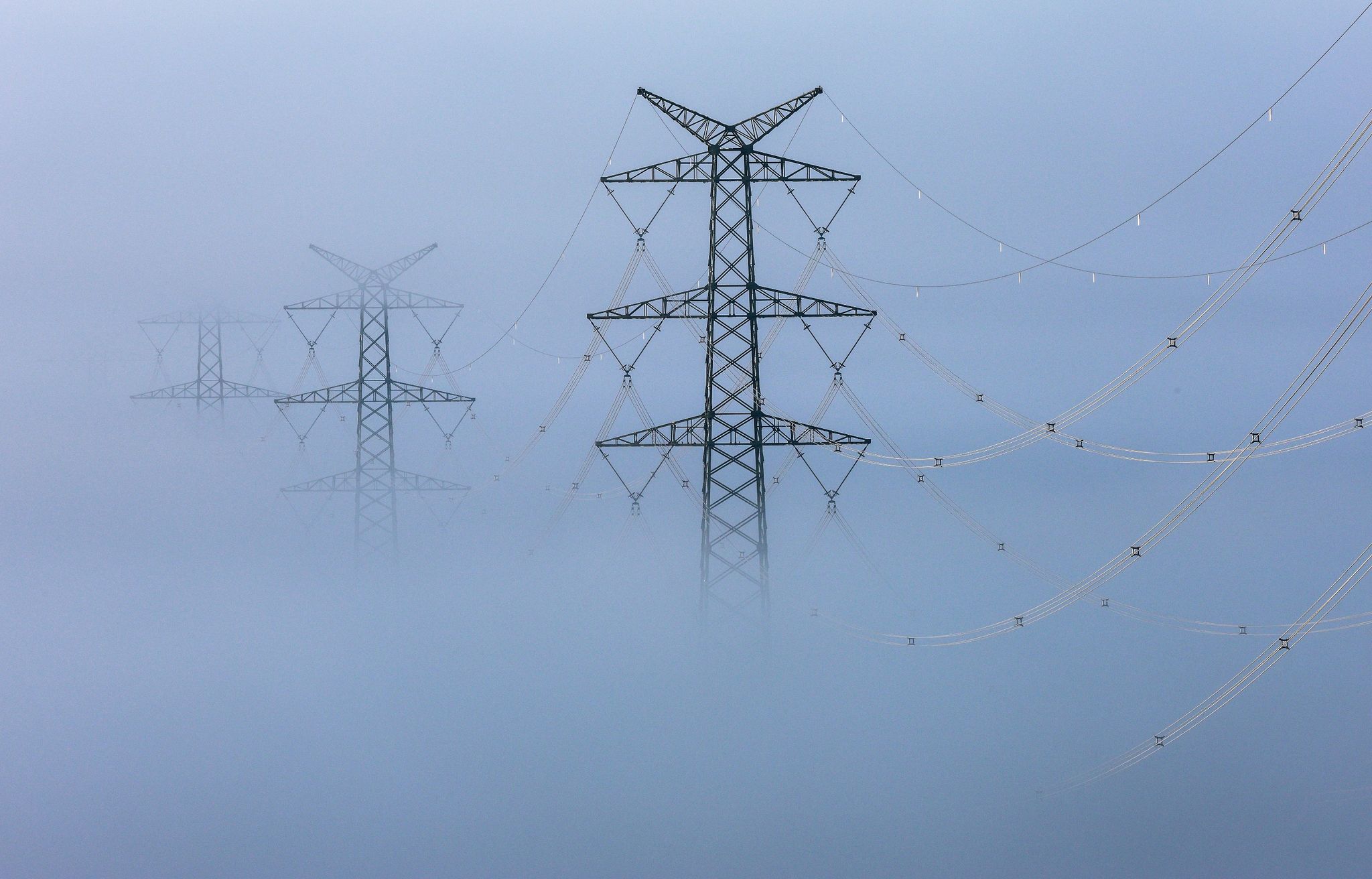 Dimm-Regeln für Stromnetze sollen Verbraucher entlasten