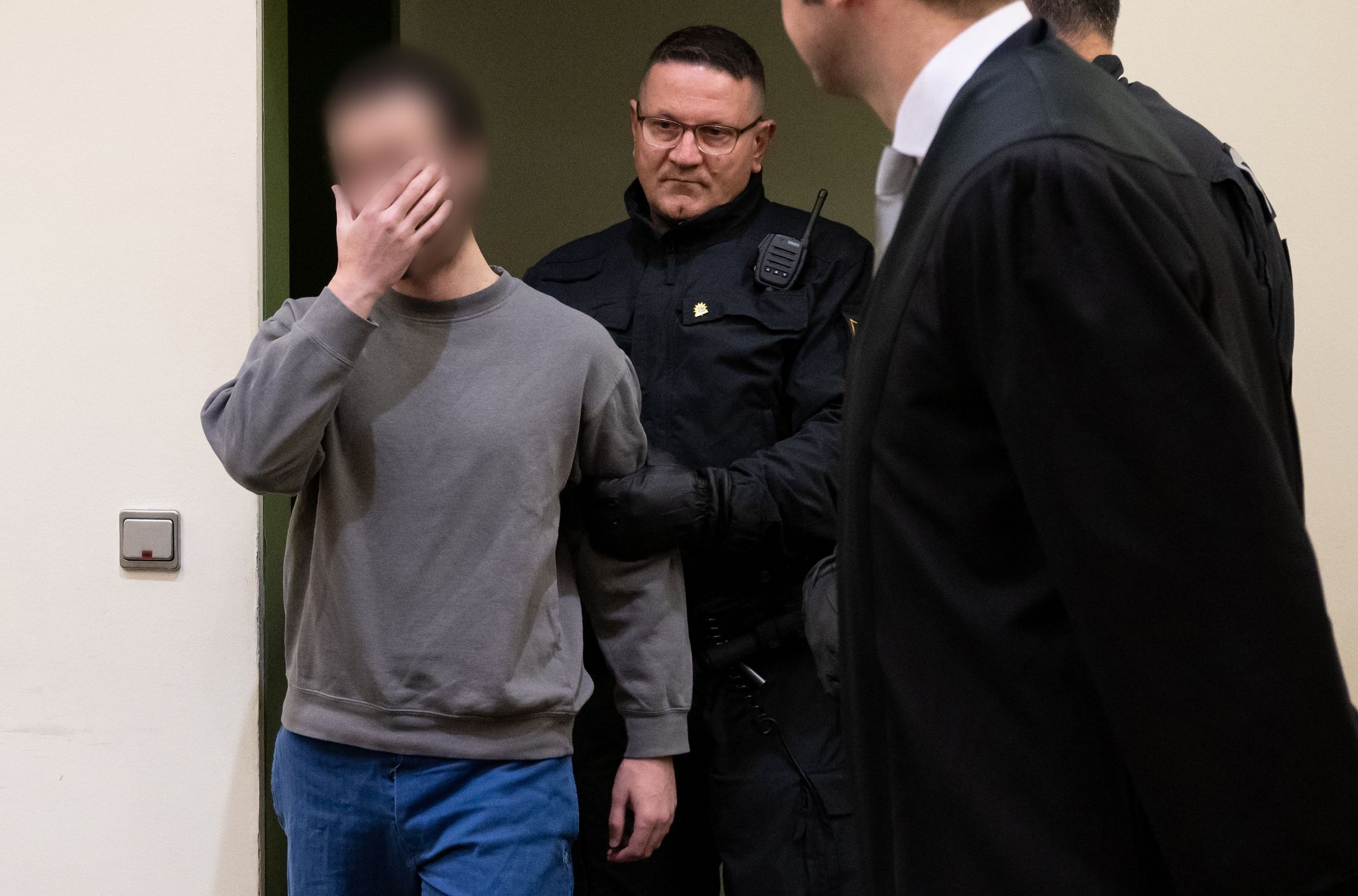 BGH bestätigt Haft wegen islamistischer Messerattacke in ICE