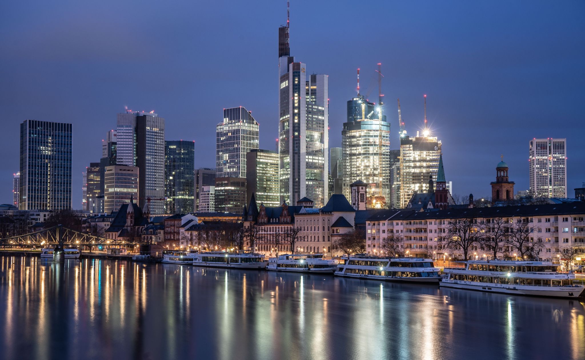 EZB: Rasant gestiegene Zinsen bergen Risiken für Banken