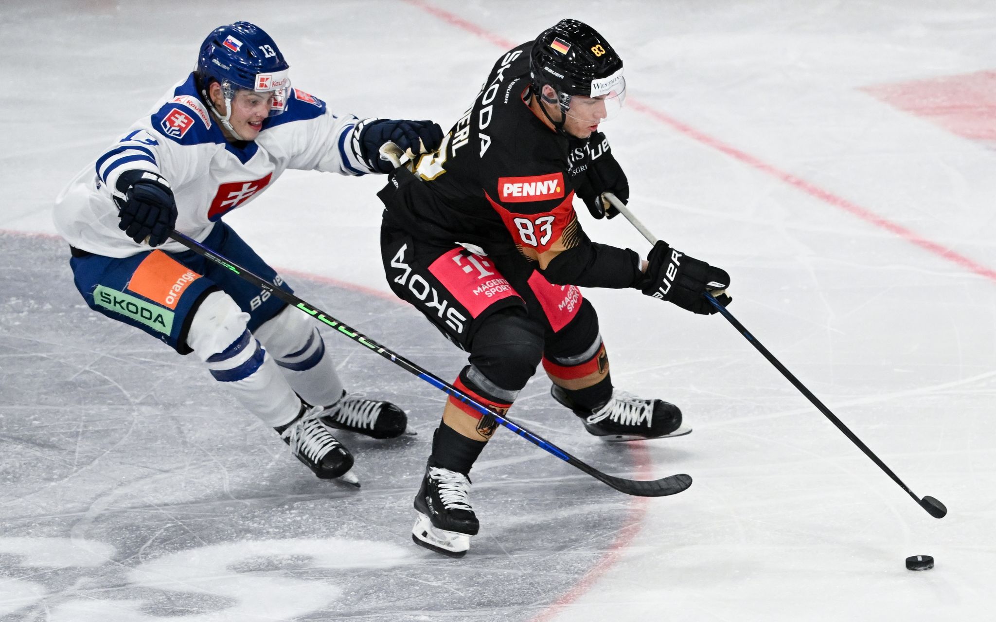 DEB-Männer feiern Titel-Hattrick beim Deutschland Cup