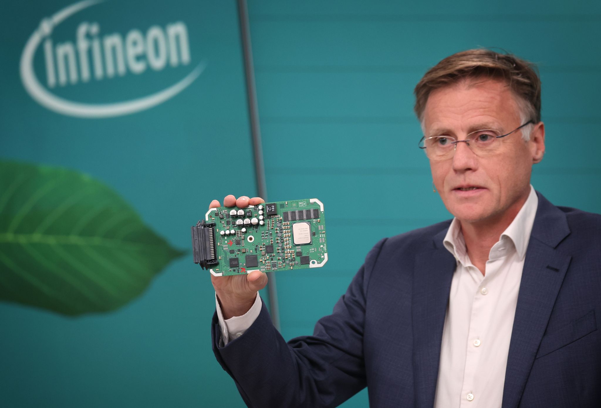Infineon erwartet etwas langsameres Wachstum