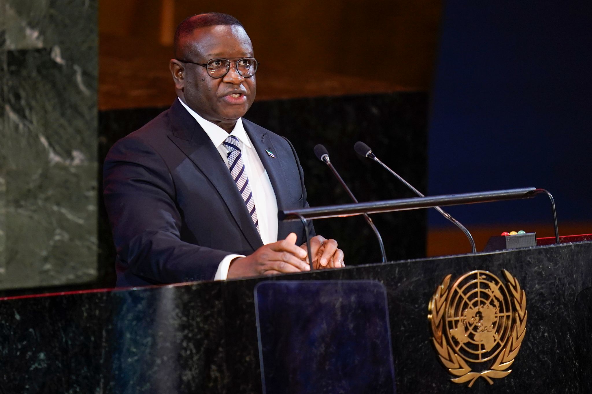 Überfälle auf Waffenlager und Gefängnisse in Sierra Leone