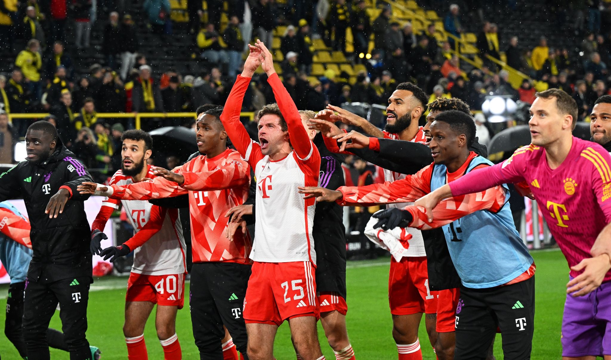 Müller sieht Leverkusen als Bayerns Hauptkonkurrenten