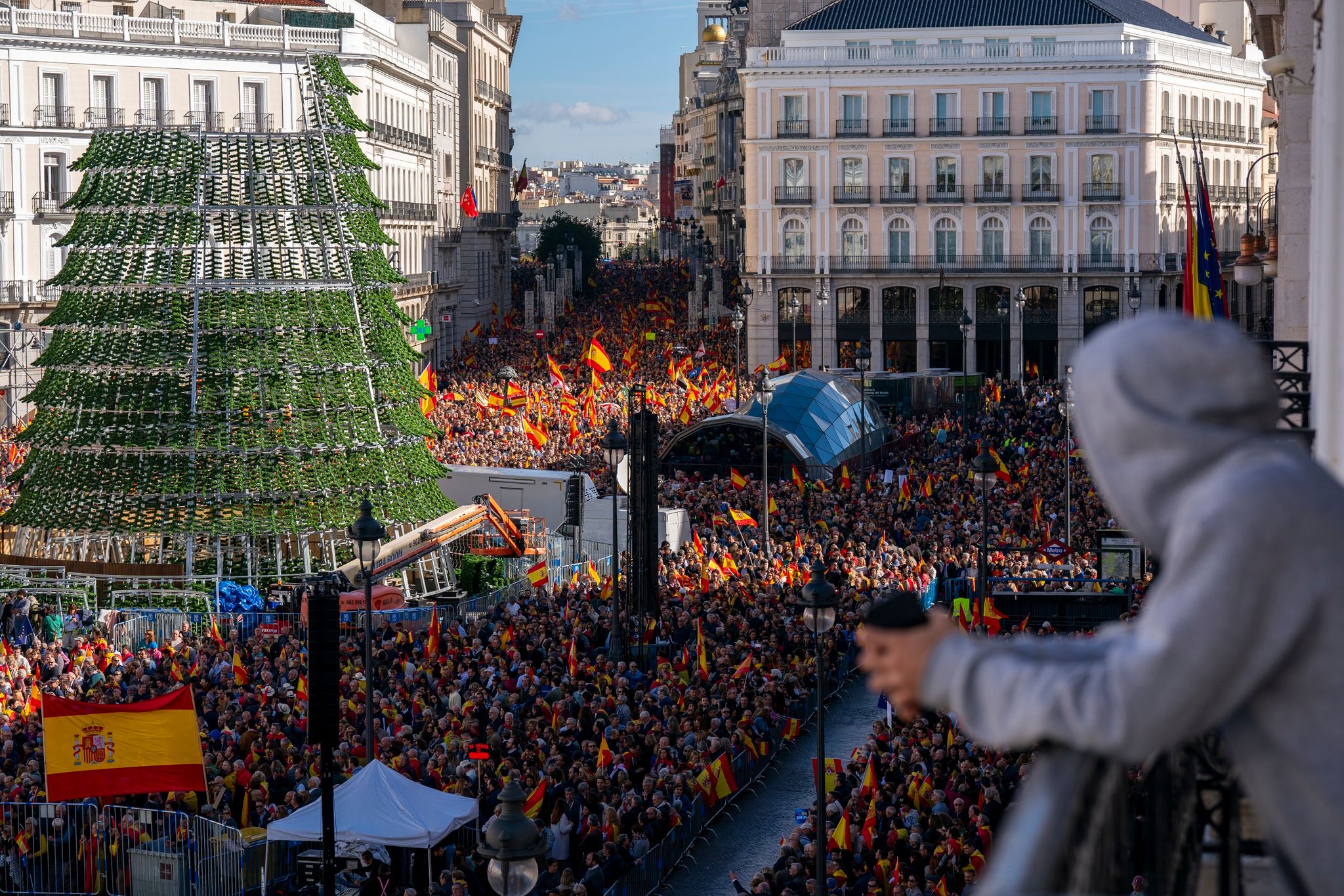 Demo in Spanien: Hunderttausend gegen Amnestie für Katalanen