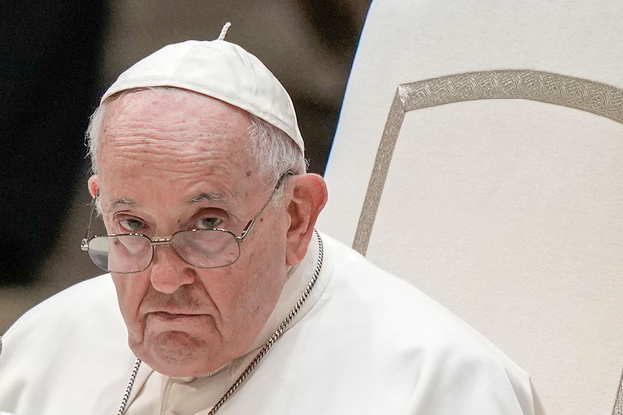 Papst sagt Termine wegen leichter Grippe ab