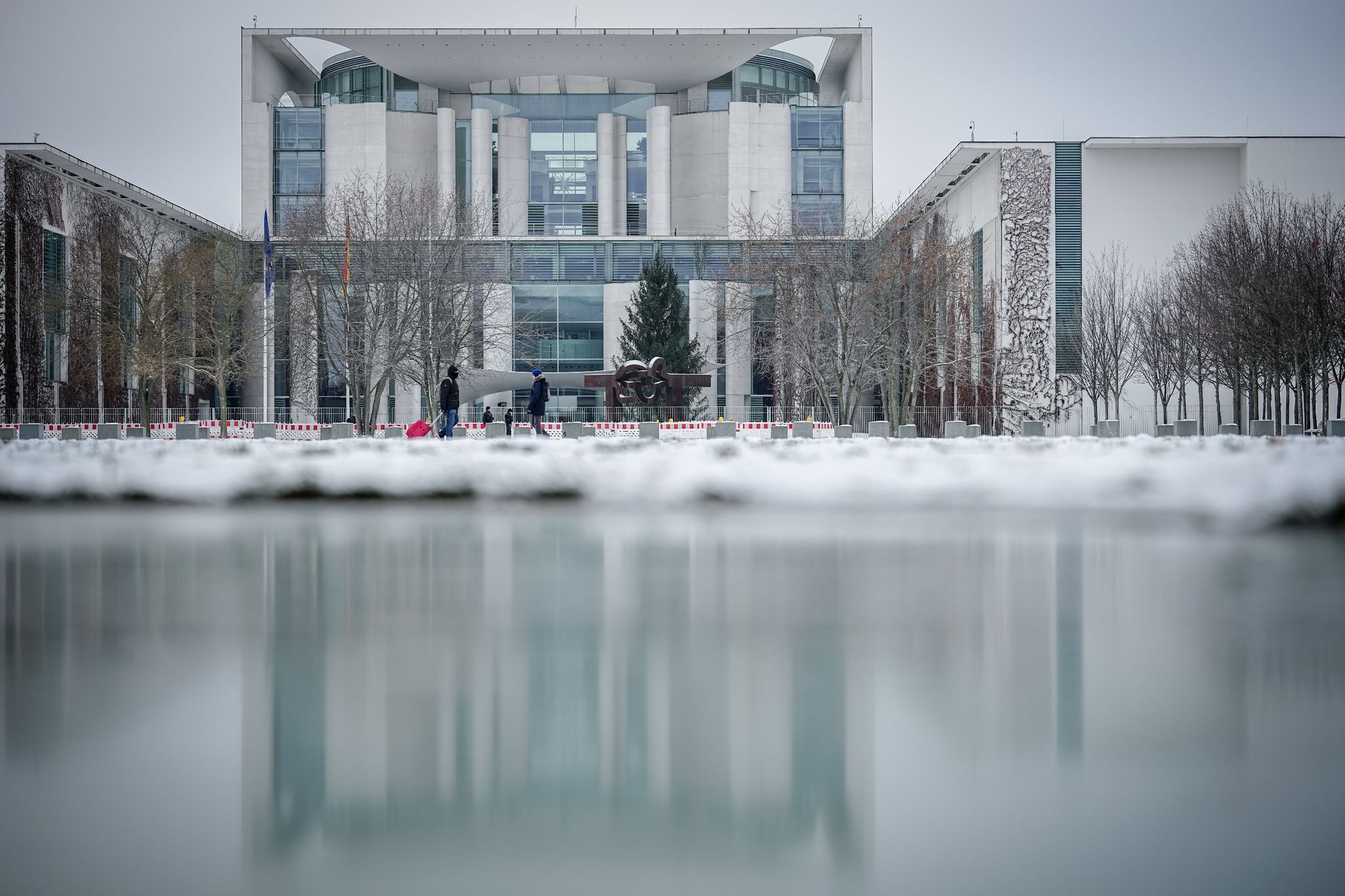 Nach Karlsruher Urteil: Bundesamt stoppt Förderprogramme