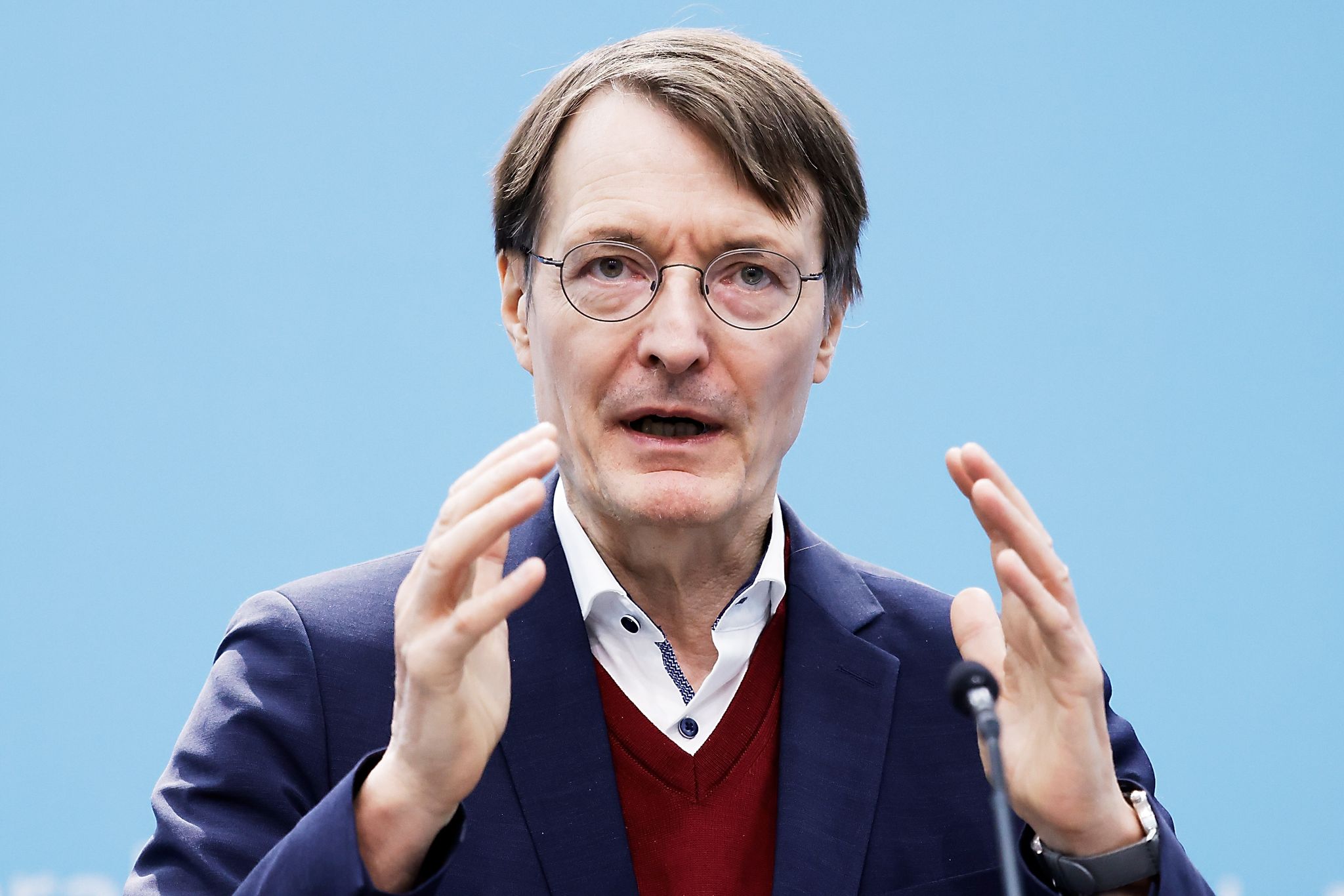 Lauterbach will Pharma-Produktion nach Deutschland holen