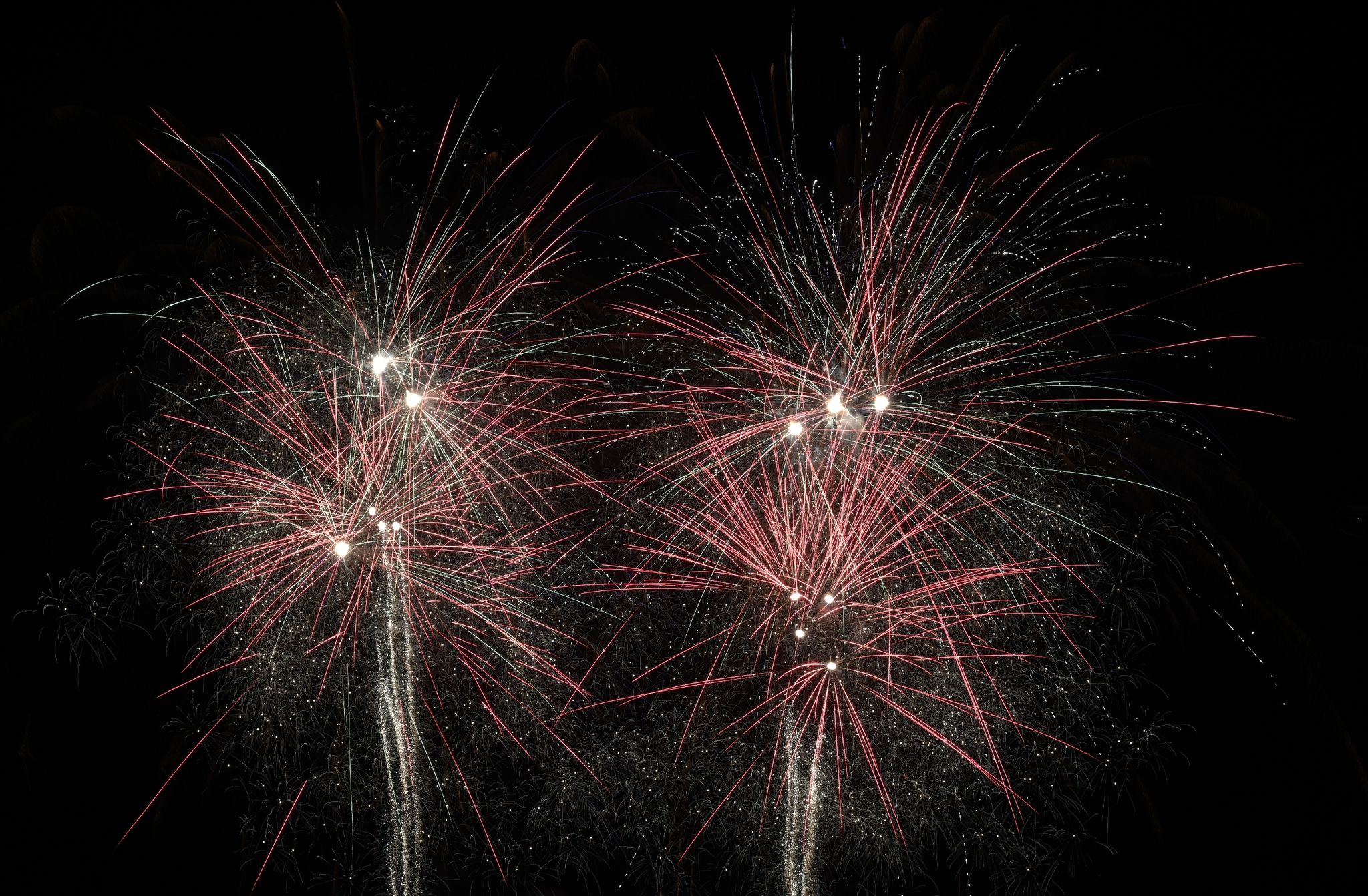 Warten aufs neue Jahr: Sorgen um Sicherheit prägen Silvester