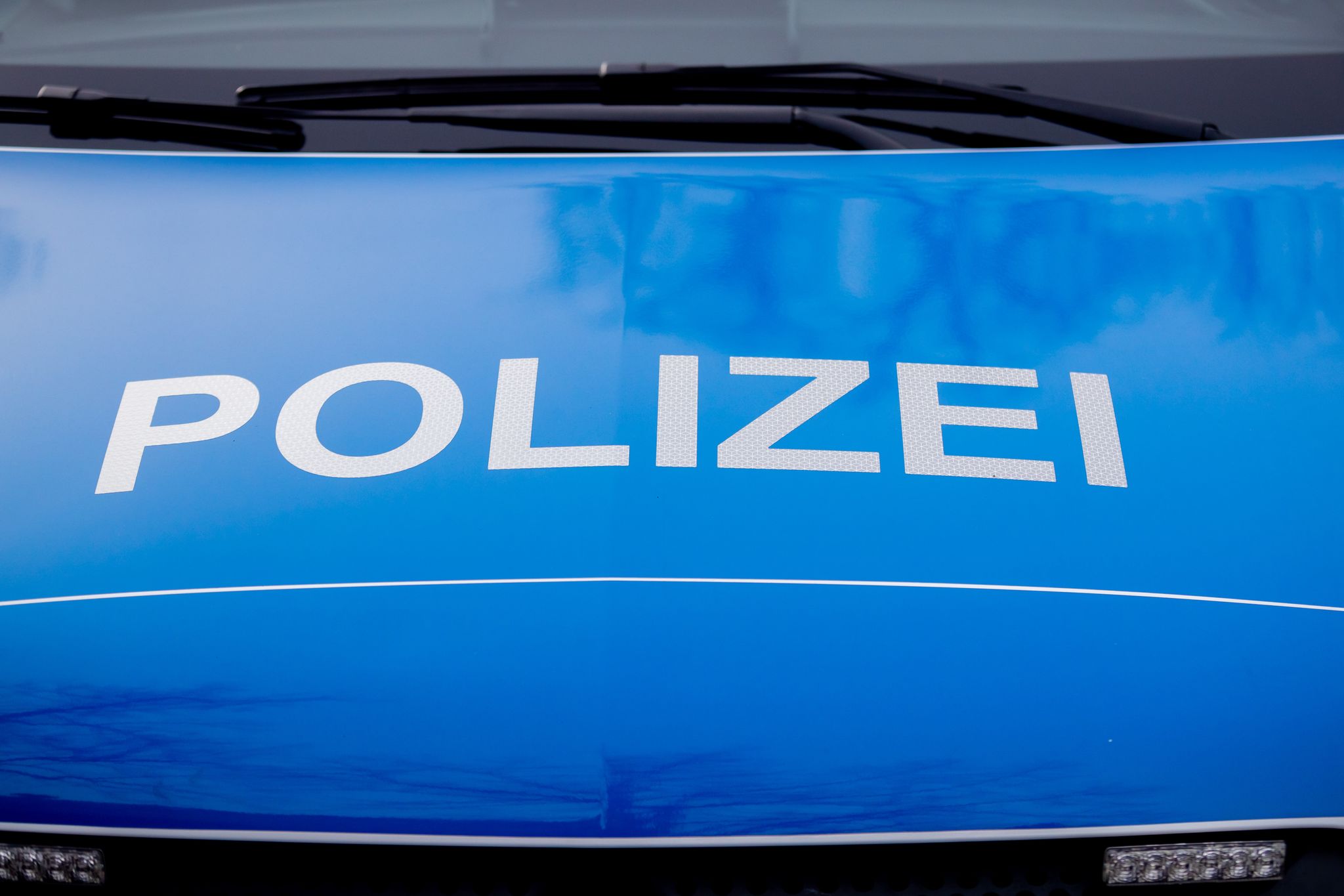 Polizei stoppt Lkw-Fahrer mit Nagelkette