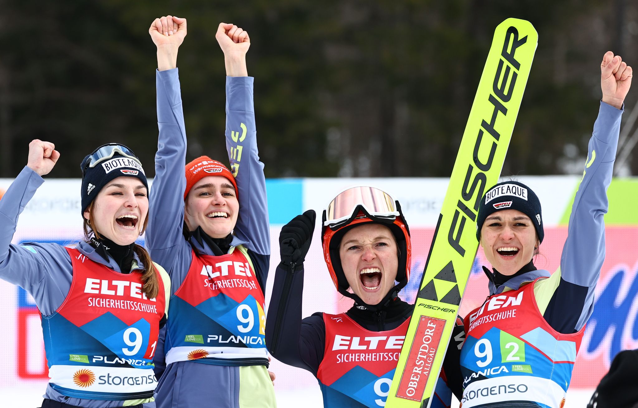 Mini-Tour als «Trostpflaster»: Skispringerinnen in Garmisch
