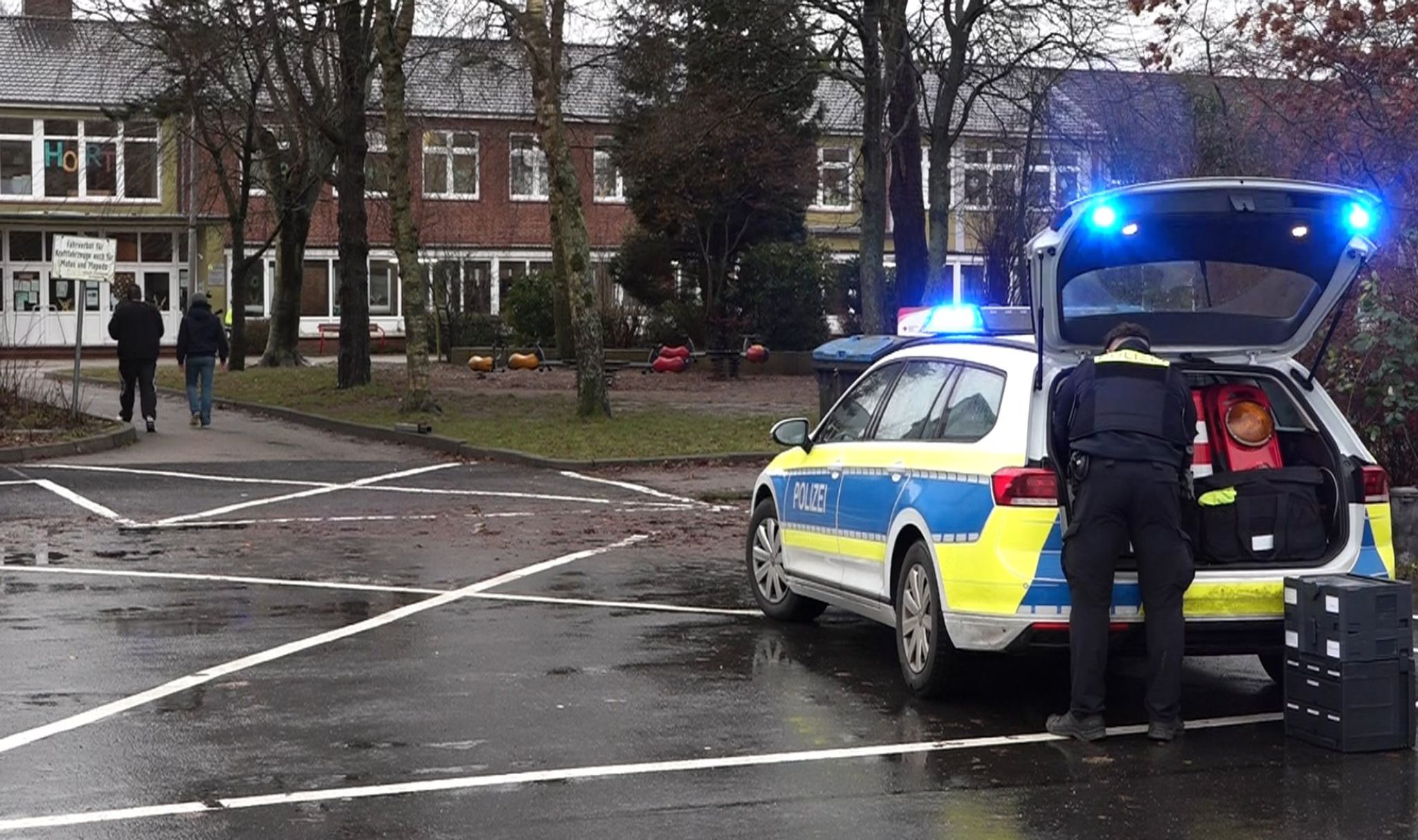 Jugendliche verletzt Mitschülerin mit Messer schwer