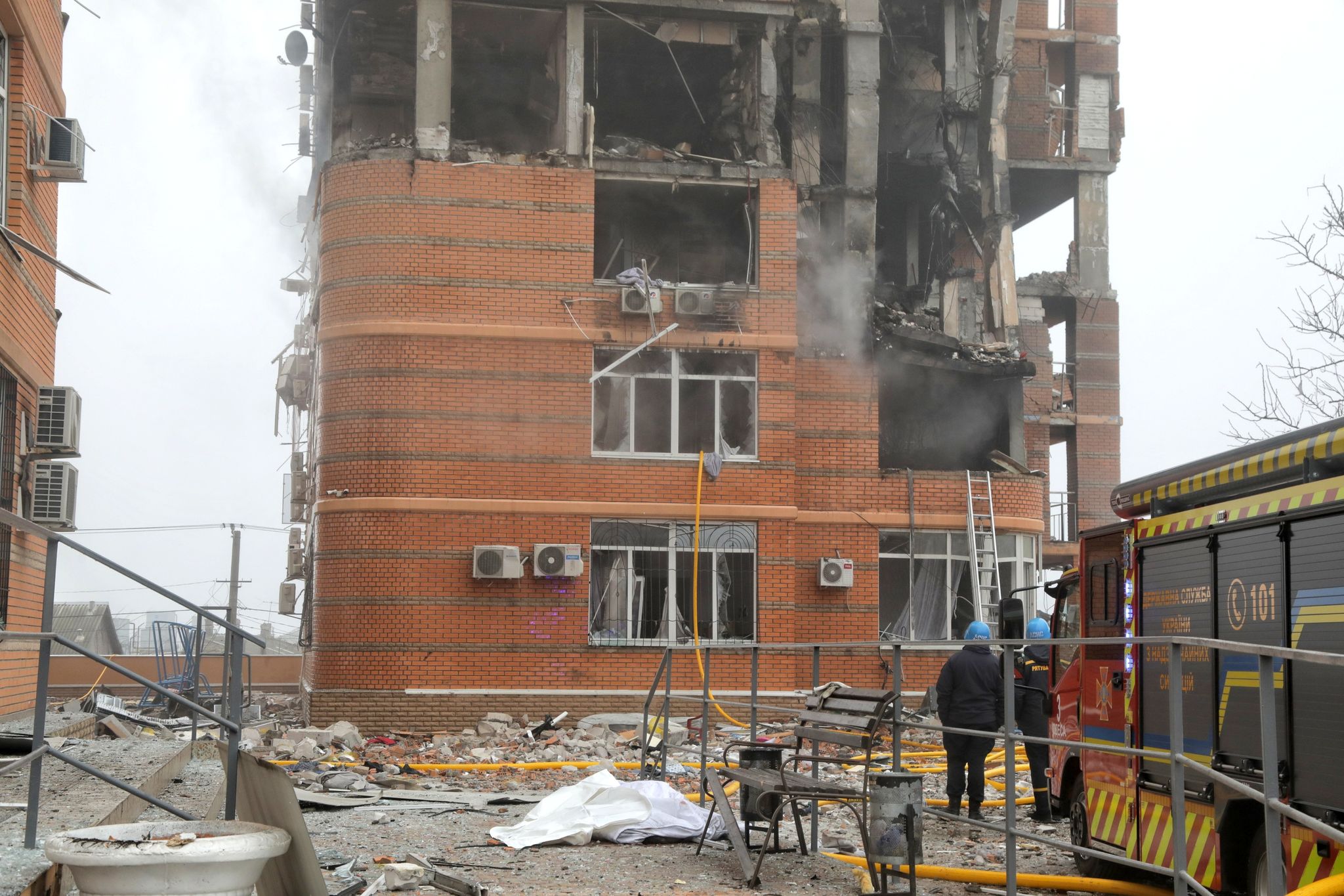 Nach russischem Großangriff: Zahl der Toten steigt weiter