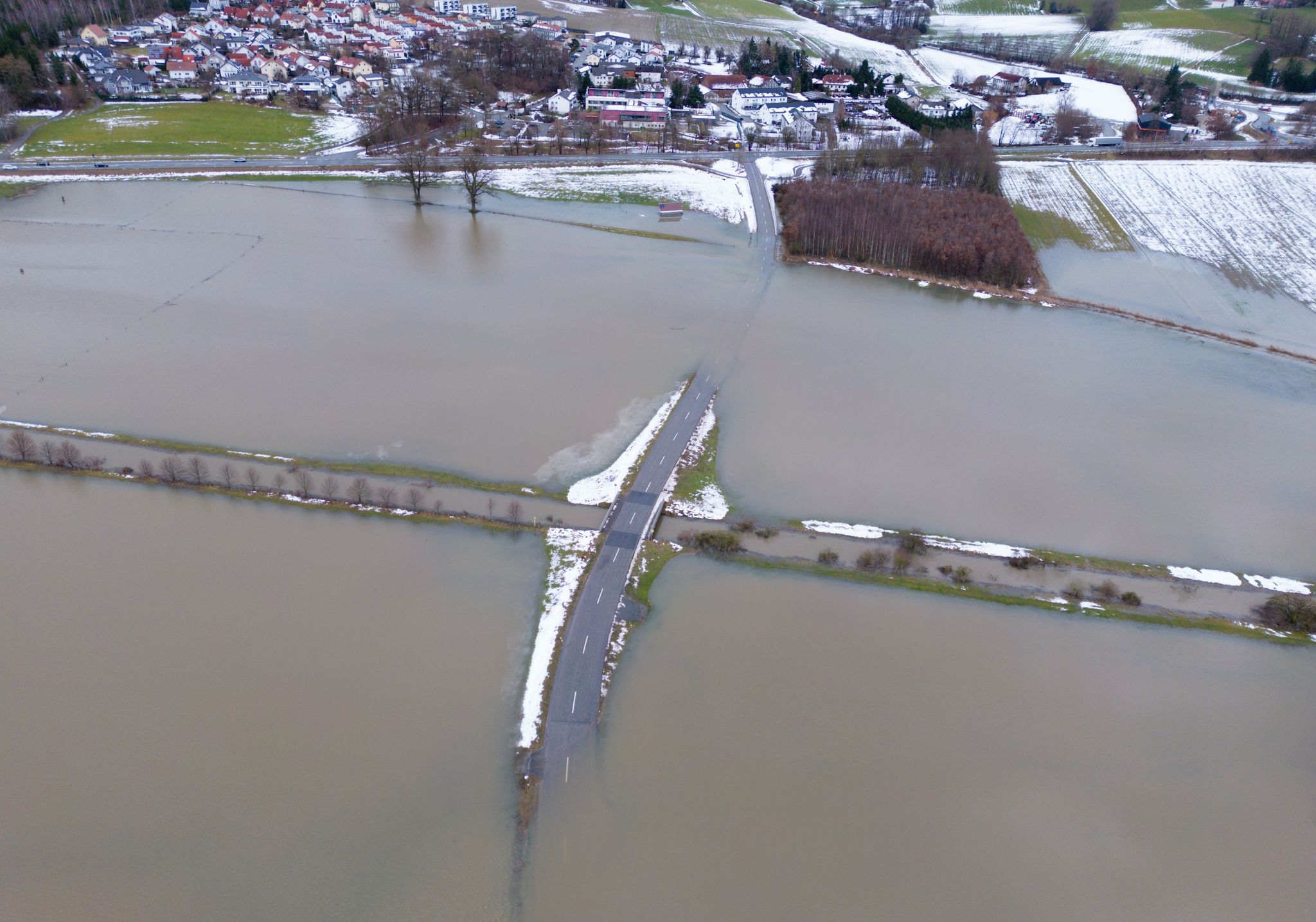 Hochwasser: Vor allem Rhein und Donau betroffen