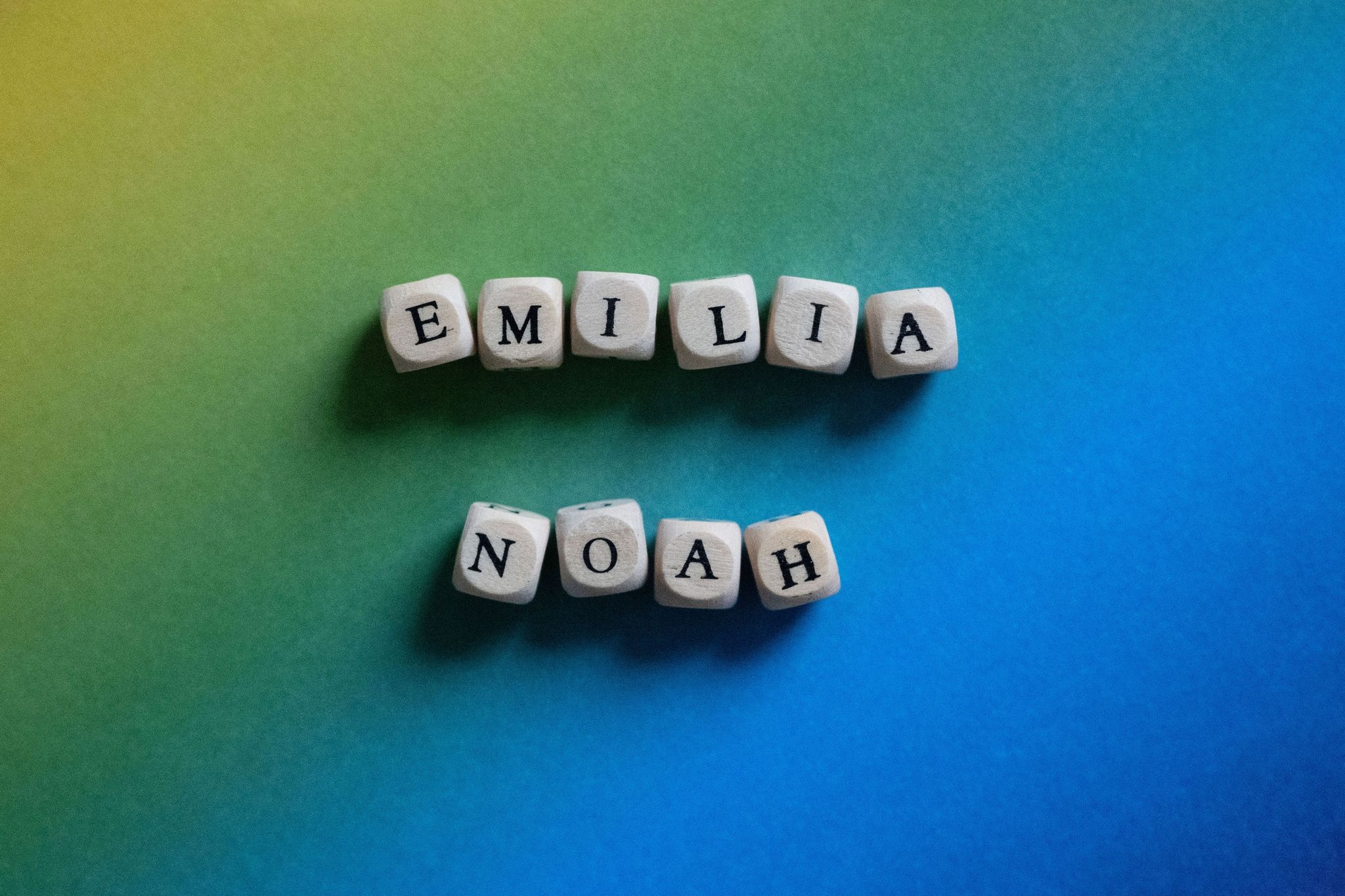 Emilia und Noah 2023 erneut beliebteste Vornamen