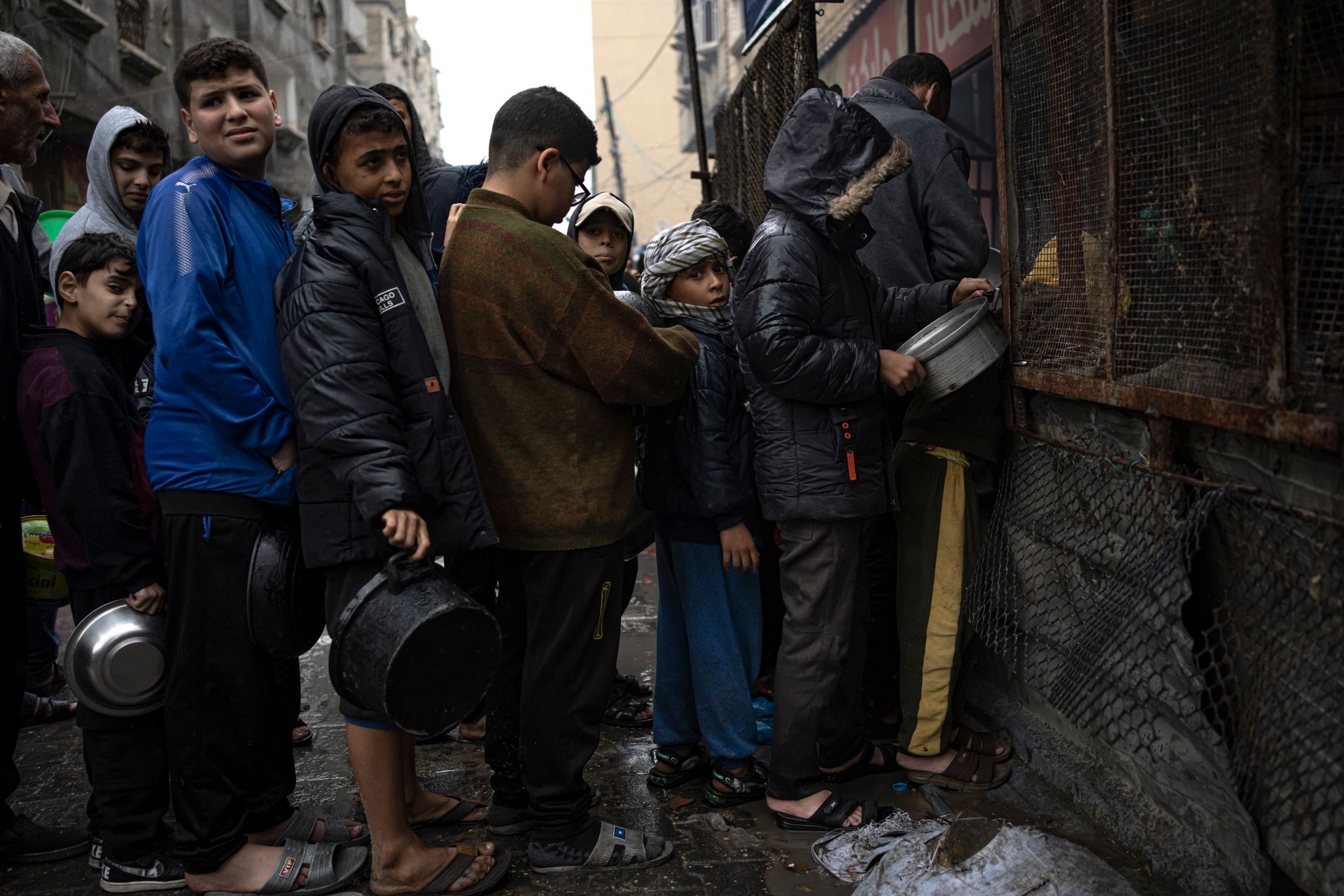 HRW: Israel hungert Bevölkerung im Gazastreifen aus