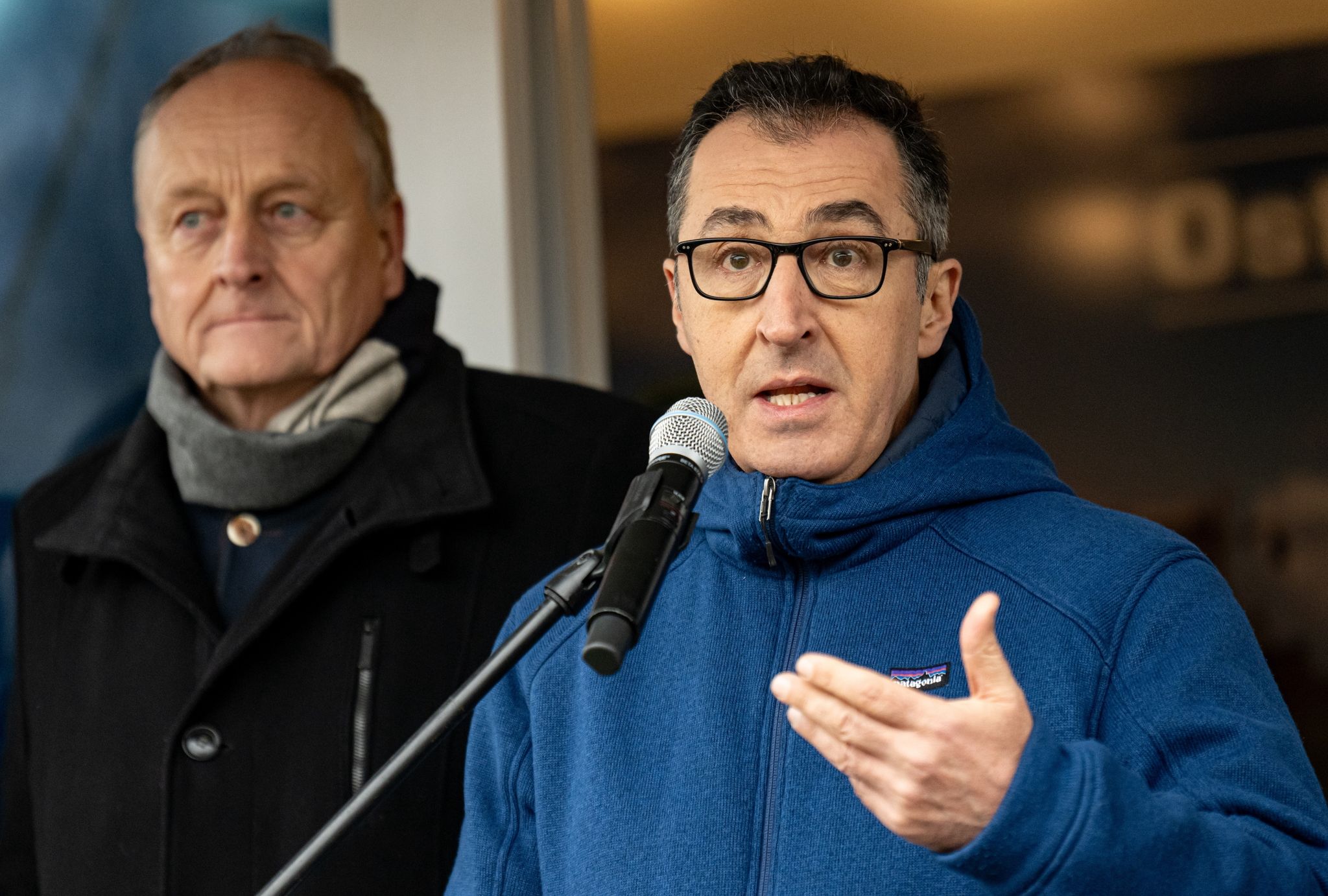 Özdemir will Belastung der Landwirte entschärfen