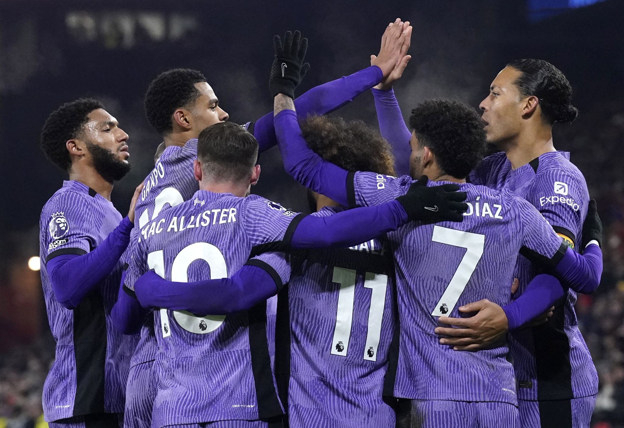 Liverpool holt Pflichtsieg in Sheffield – City patzt erneut