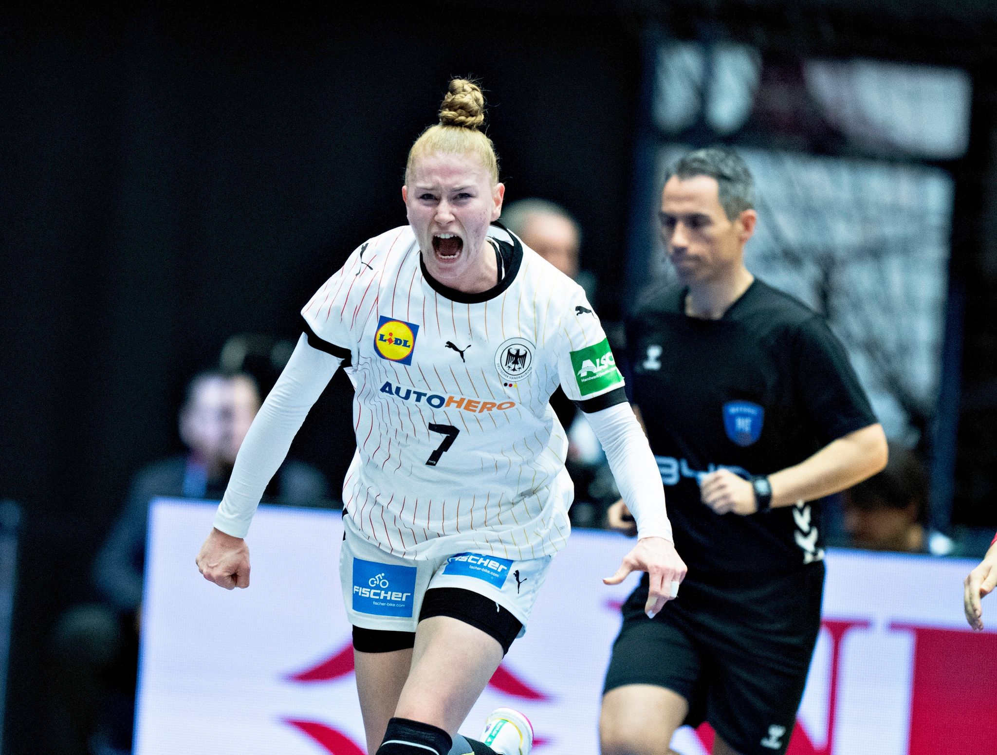 Handballerinnen stehen im Viertelfinale: «Großes geschafft»