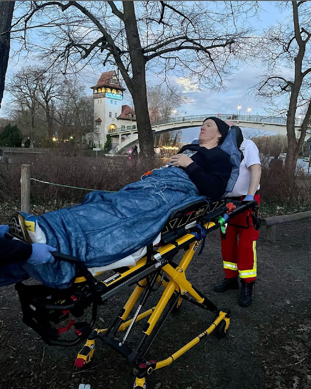 Comedy-Star Simon Gosejohann: Notarzt-Einsatz auf dem Spielplatz
