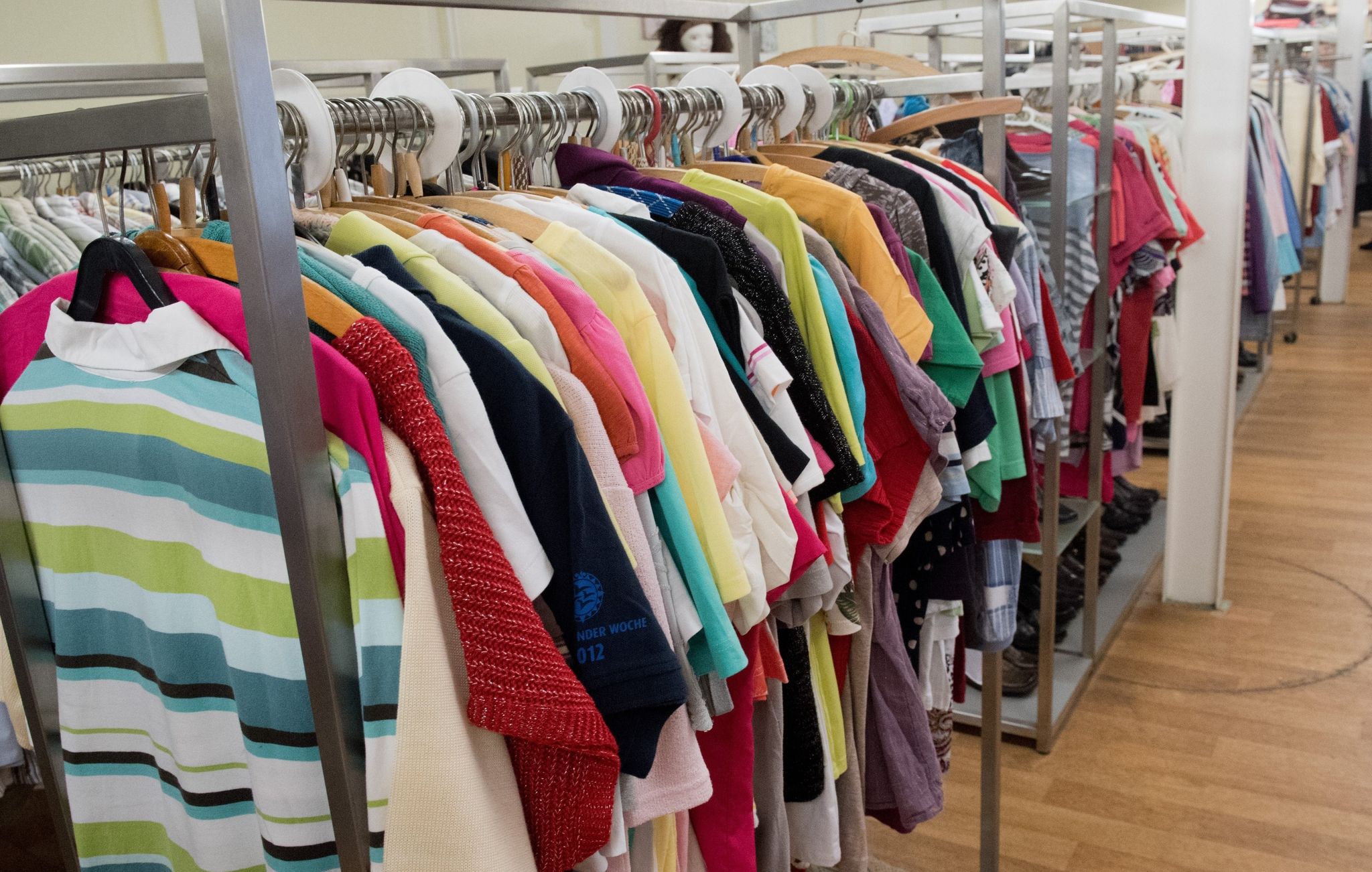 EU: Einigung auf Vernichtungsverbot unverkaufter Kleidung