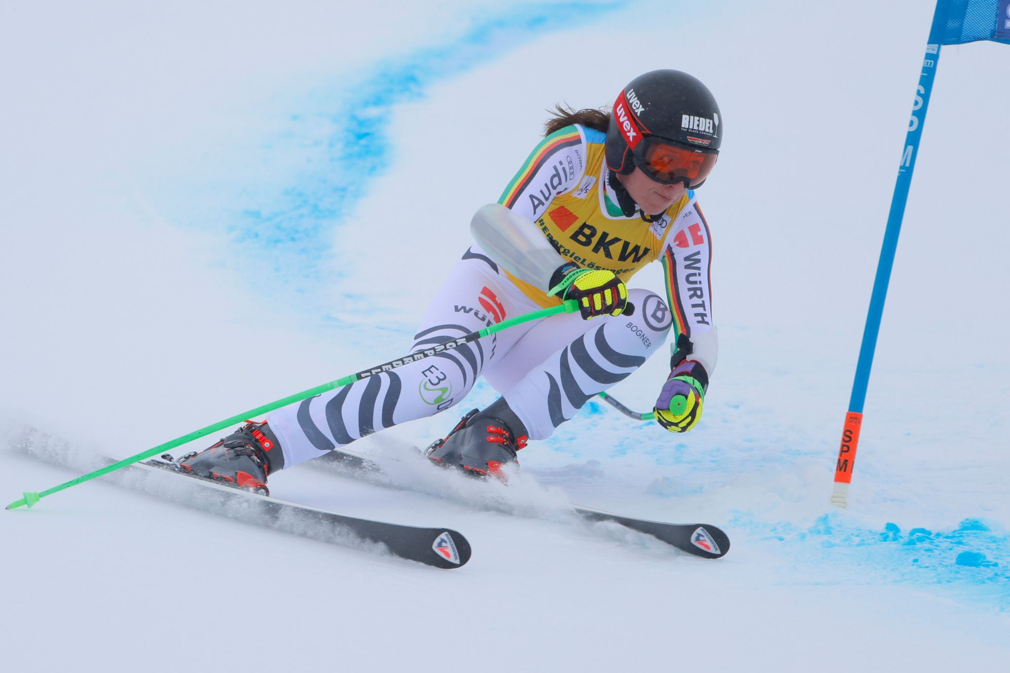 Super-G: Skifahrerin Weidle verpatzt Speed-Auftakt