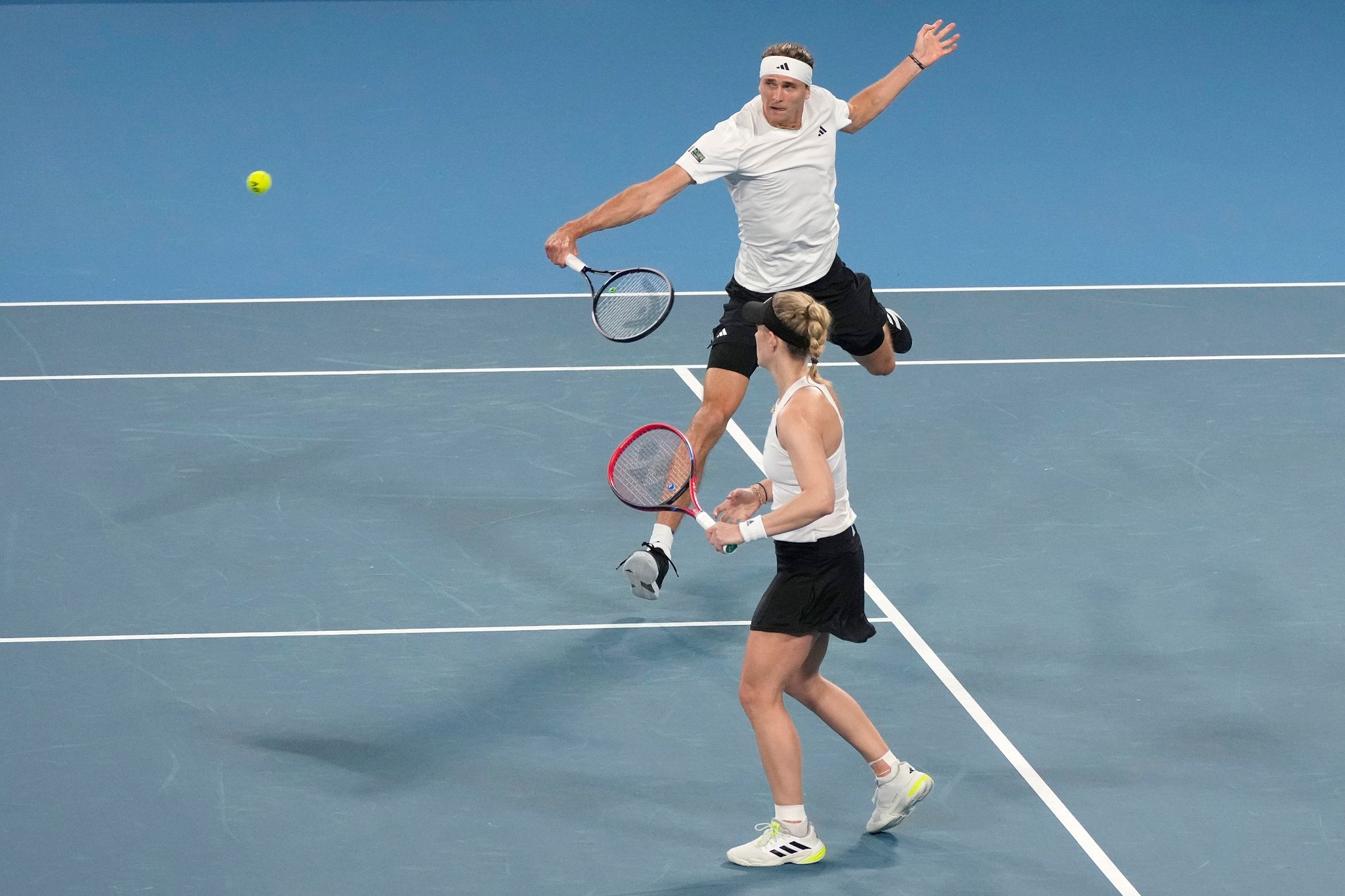 Tennis-Duo Kerber und Zverev bei United Cup weiter dabei