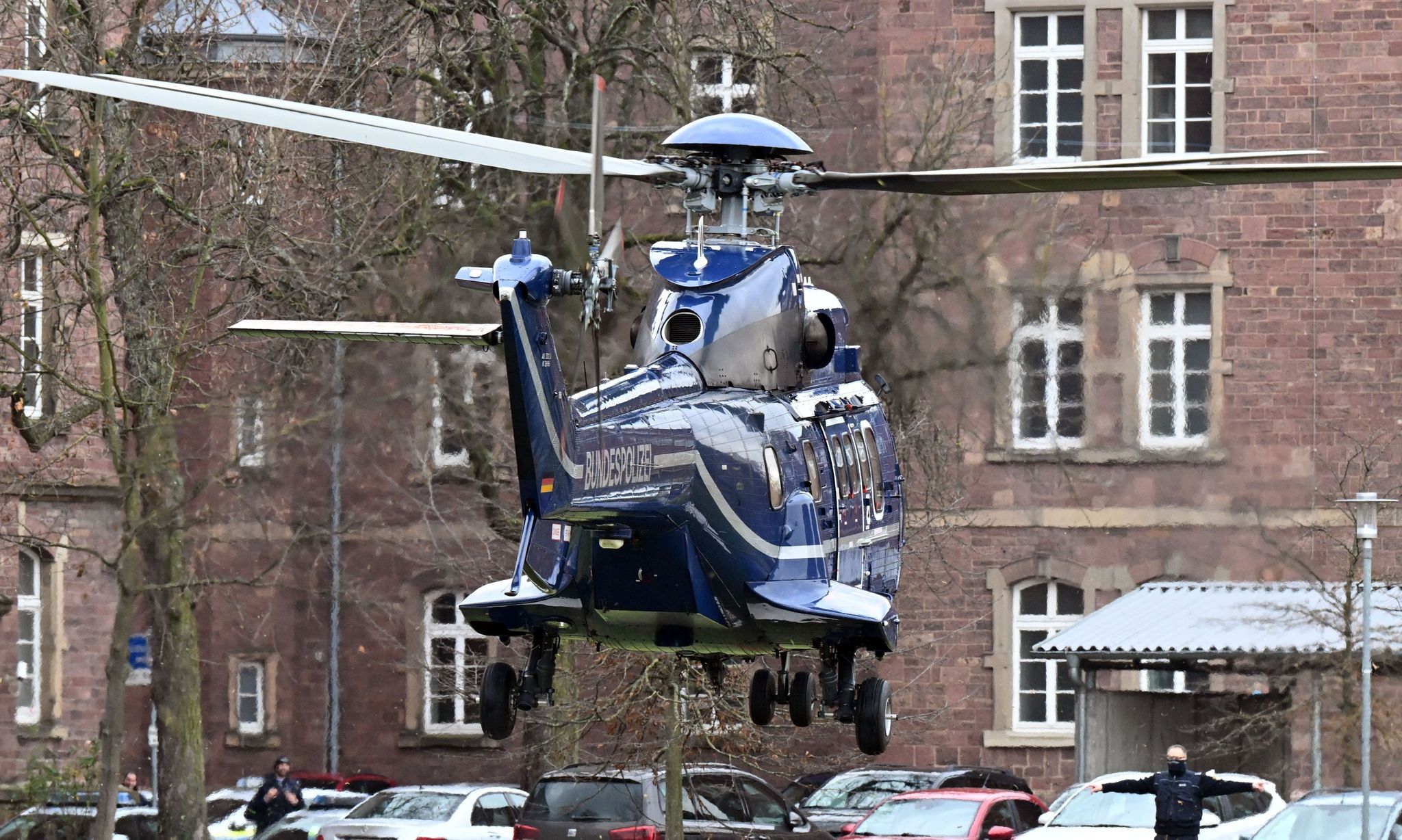 Enthüllungen zu Umsturzplänen: Bundeswehrsoldaten und AfD-Politiker involviert