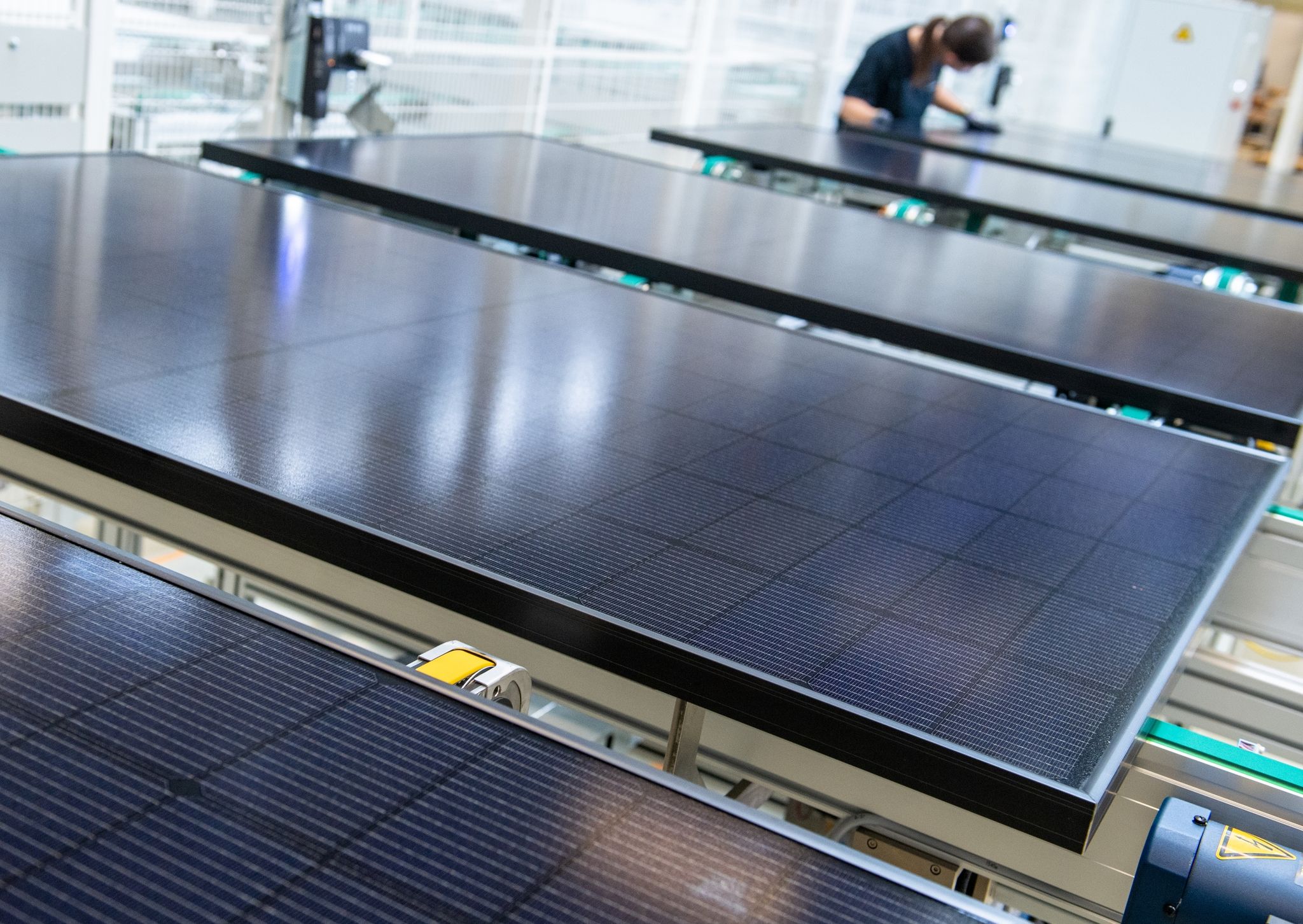 Deutschland: Solarhersteller droht mit Produktionsrückzug