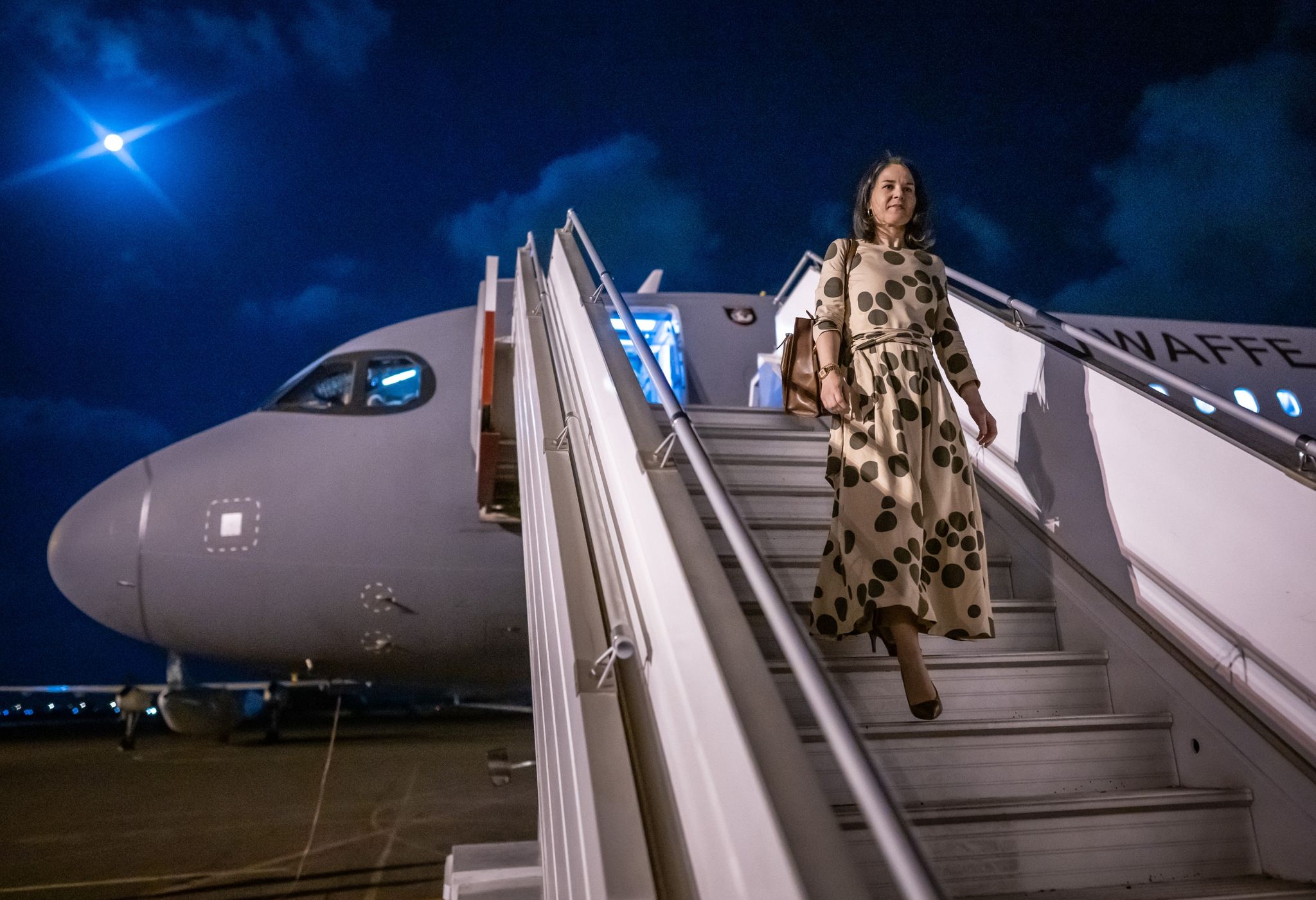 Baerbock bespricht humanitäre Krise im Gazastreifen mit jordanischem Außenminister