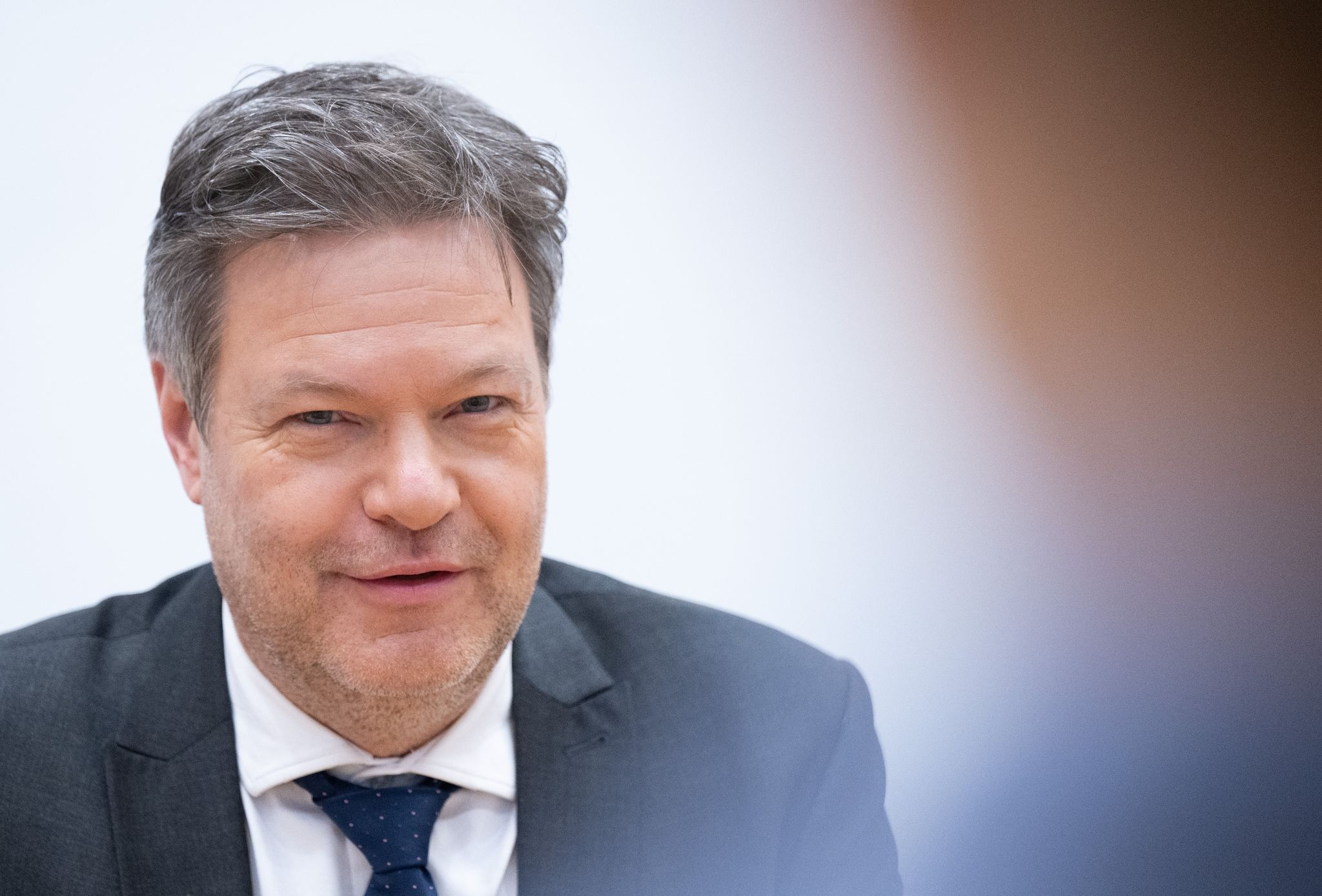 Habeck will Chance zum Austausch mit Landwirten nutzen