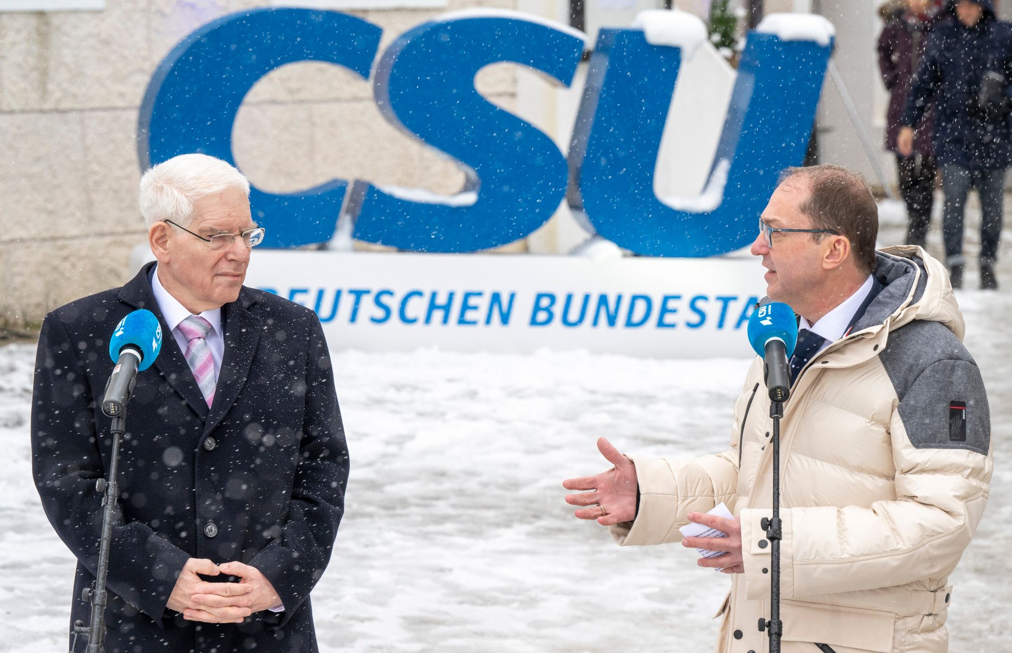 Zentralratspräsident: Schärfere Strafen gegen Antisemitismus