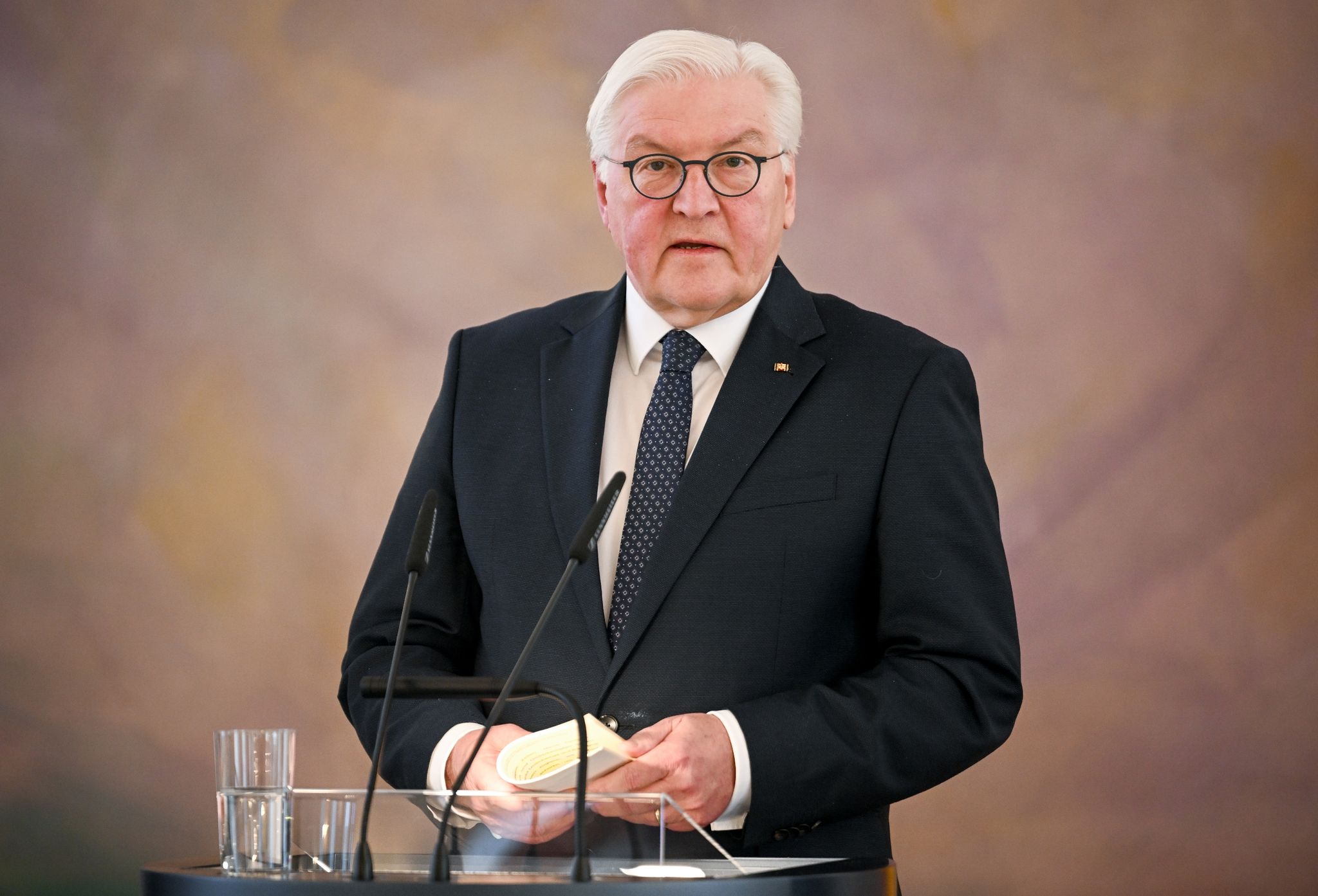 Bundespräsident ruft zu breitem Bündnis gegen Extremismus auf