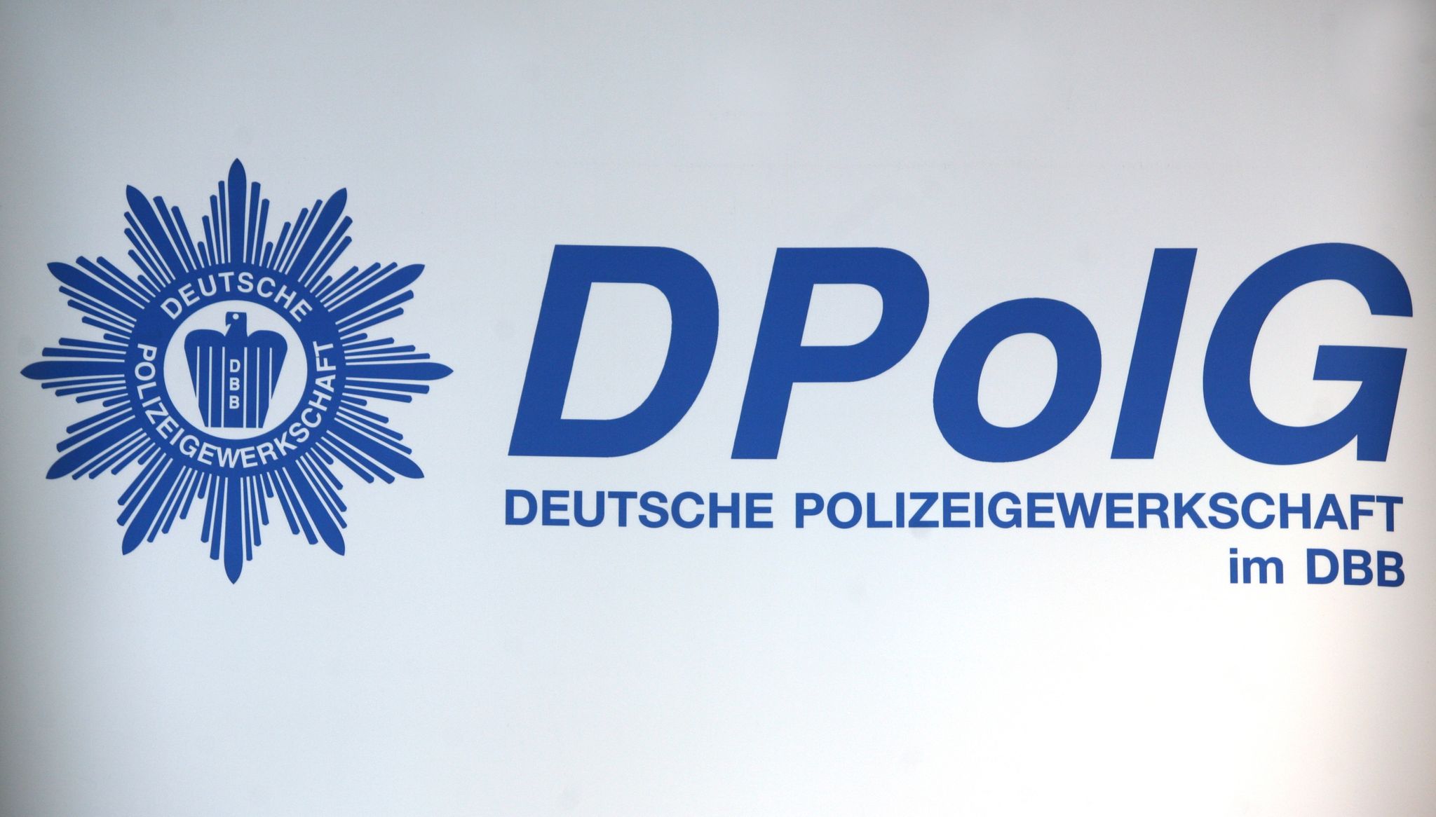 Polizeigewerkschaft kritisiert Bundespolizeibeauftragten