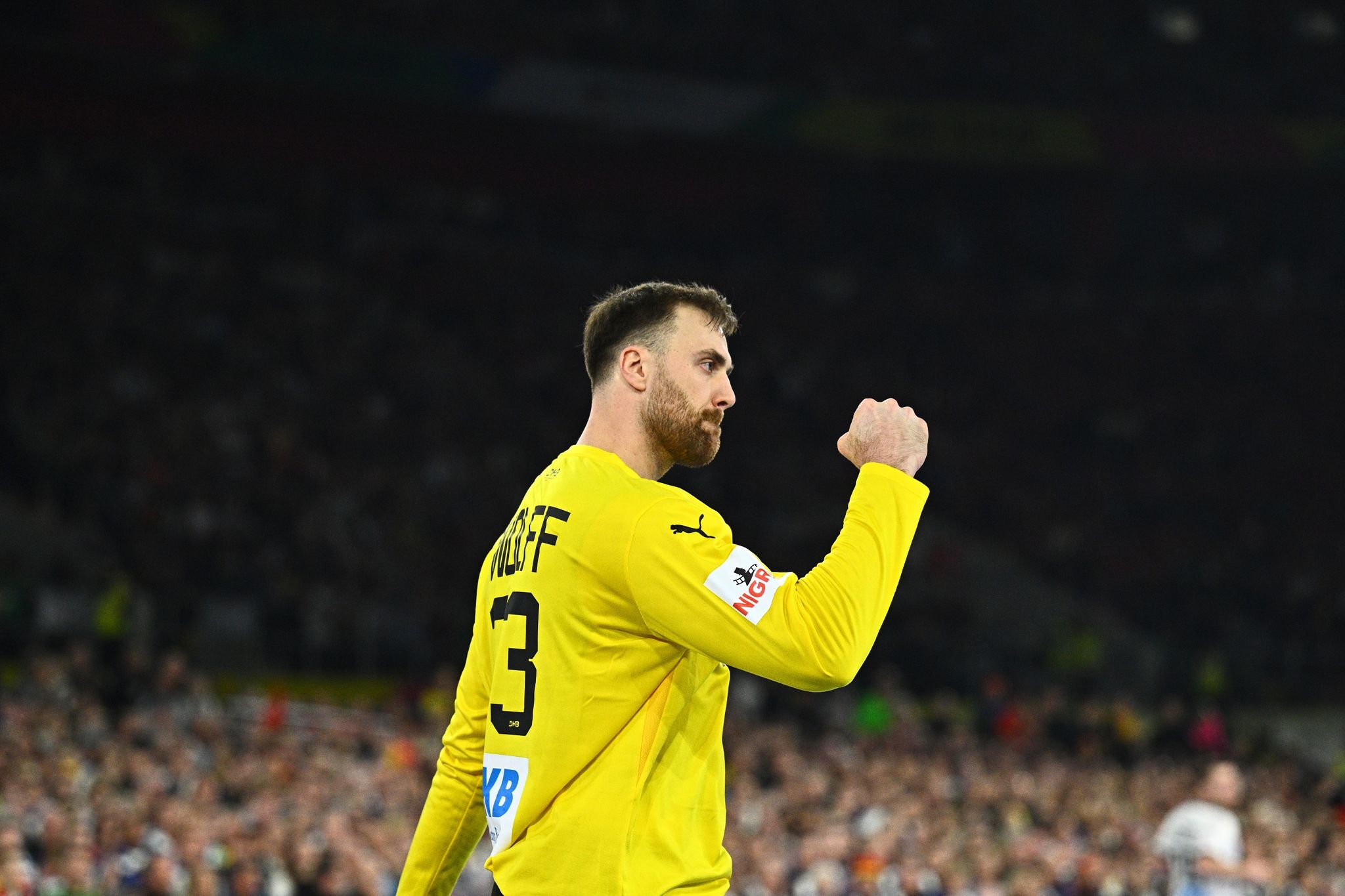 «Vom anderen Stern»: Lobeshymnen für Handball-Torhüter Wolff