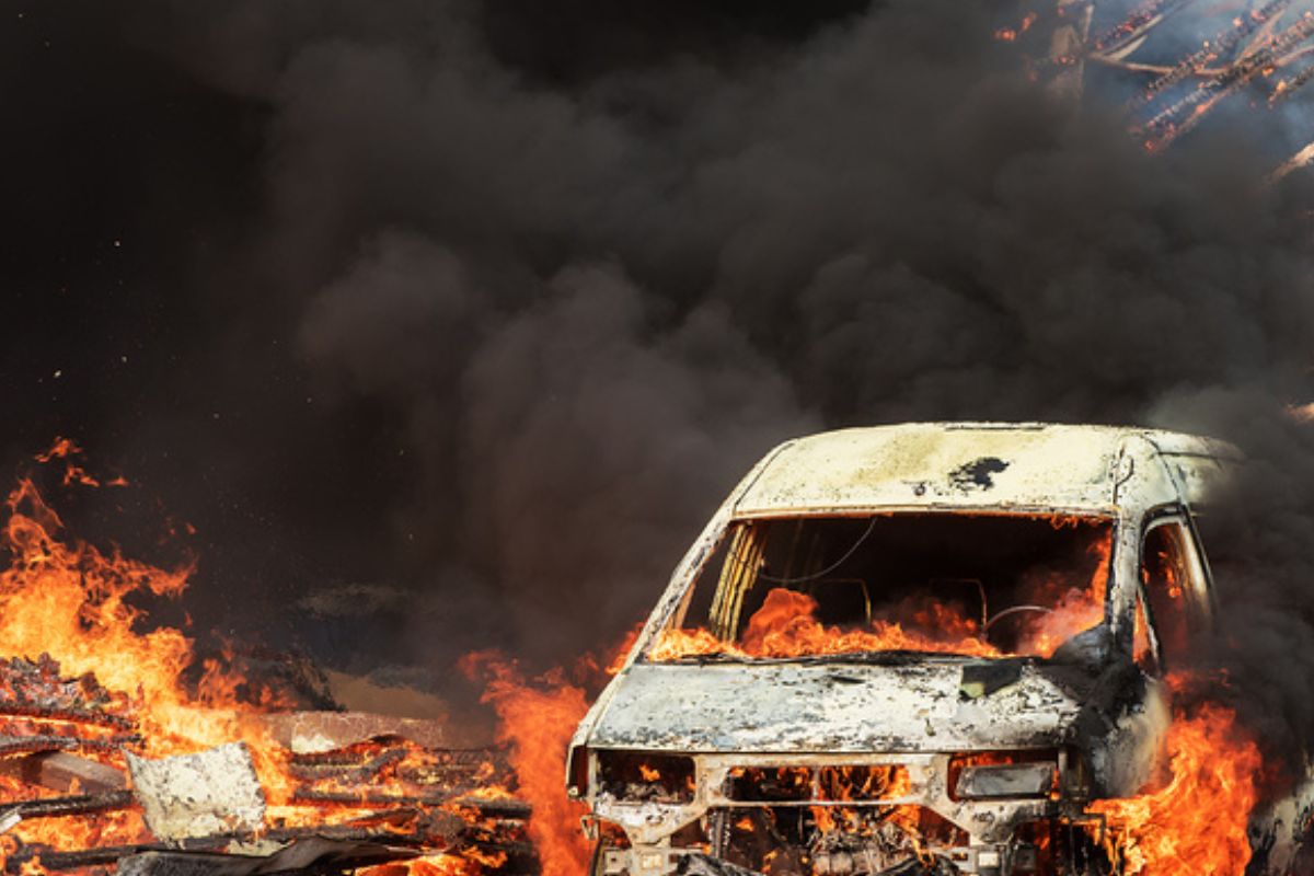 Mindestens 103 Tote bei Explosionen