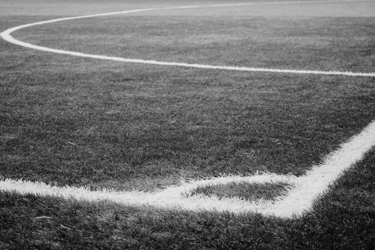 Stürmer-Star nach Unfall in Lebensgefahr