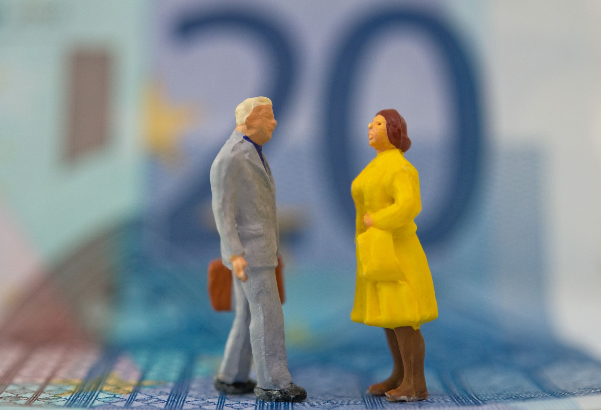 Lohnlücke zwischen Männern und Frauen auch 2023 unverändert