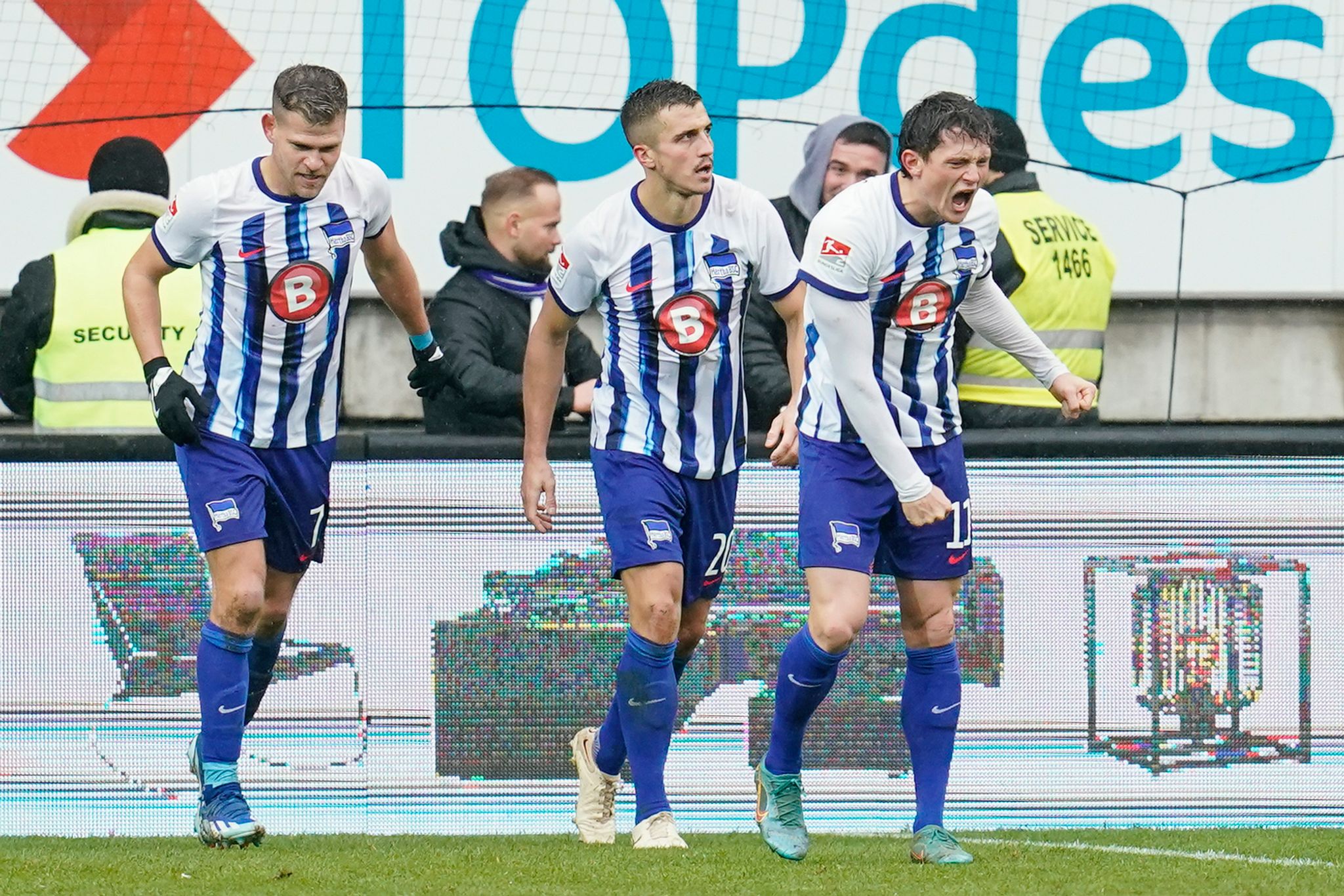 DFB-Pokal: Niederlechner und Reese kehren zurück – Berlin träumt vom Finale