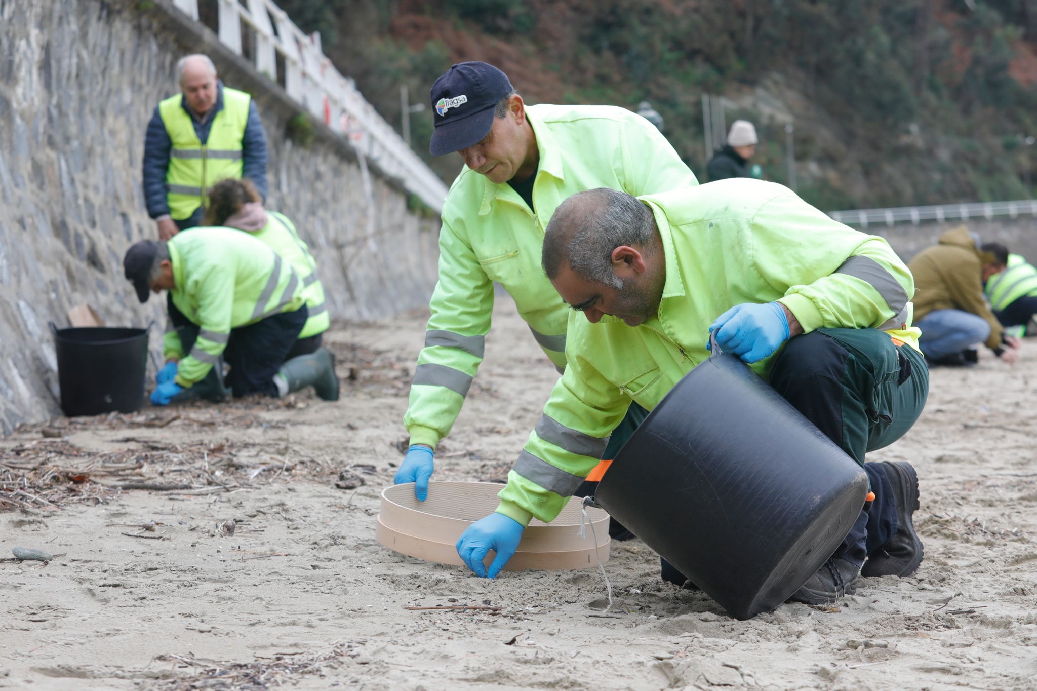 Alarm in Spanien: Massen von Plastikkügelchen angeschwemmt
