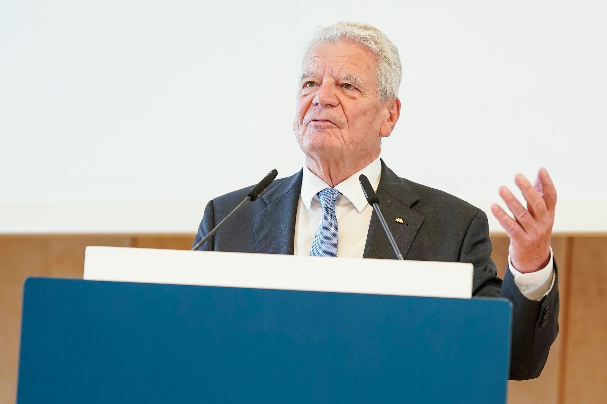 Waffenlieferungen: Gauck wirft Bund Zögerlichkeit vor