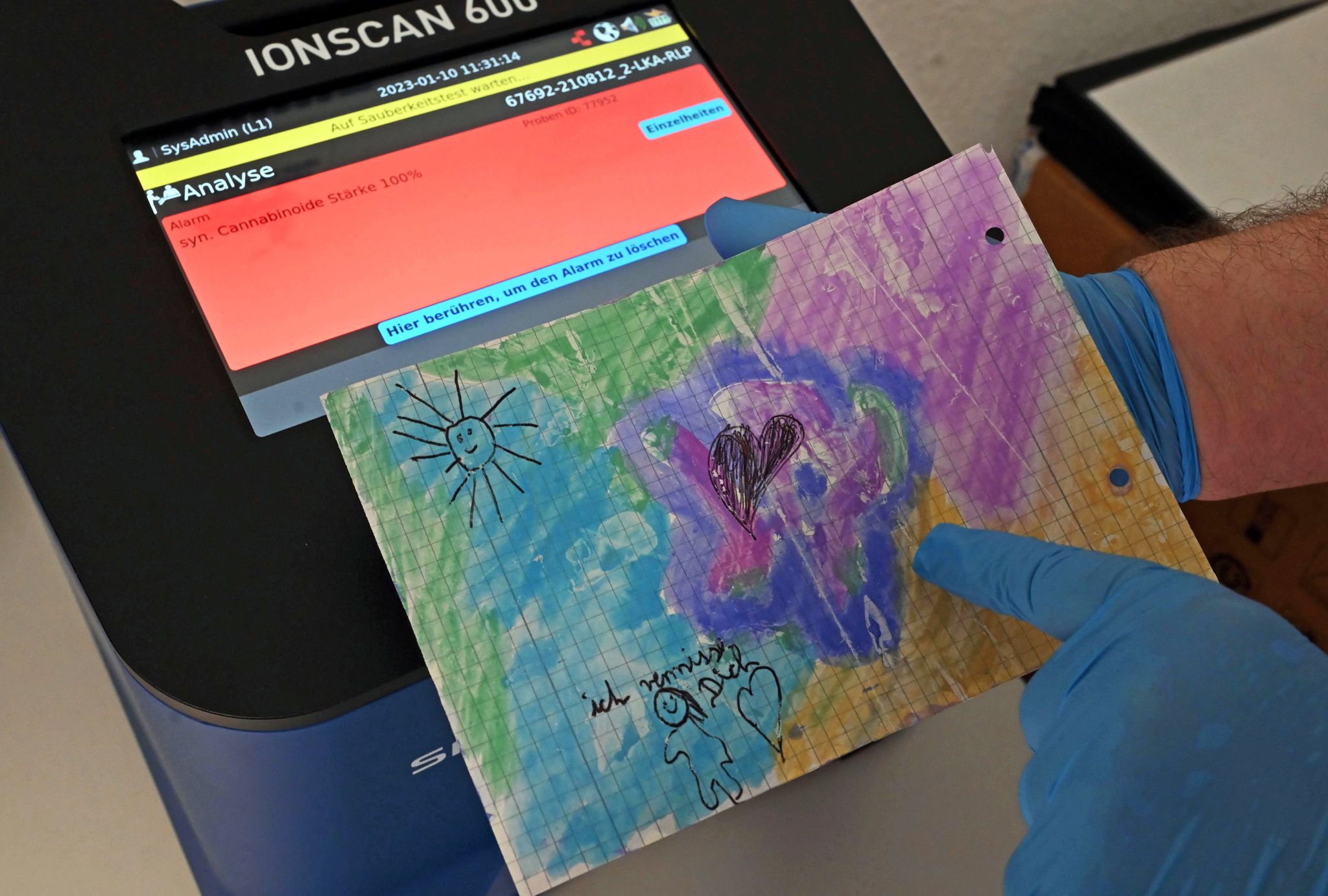 Drogenscanner in Gefängnissen setzen sich weiter durch