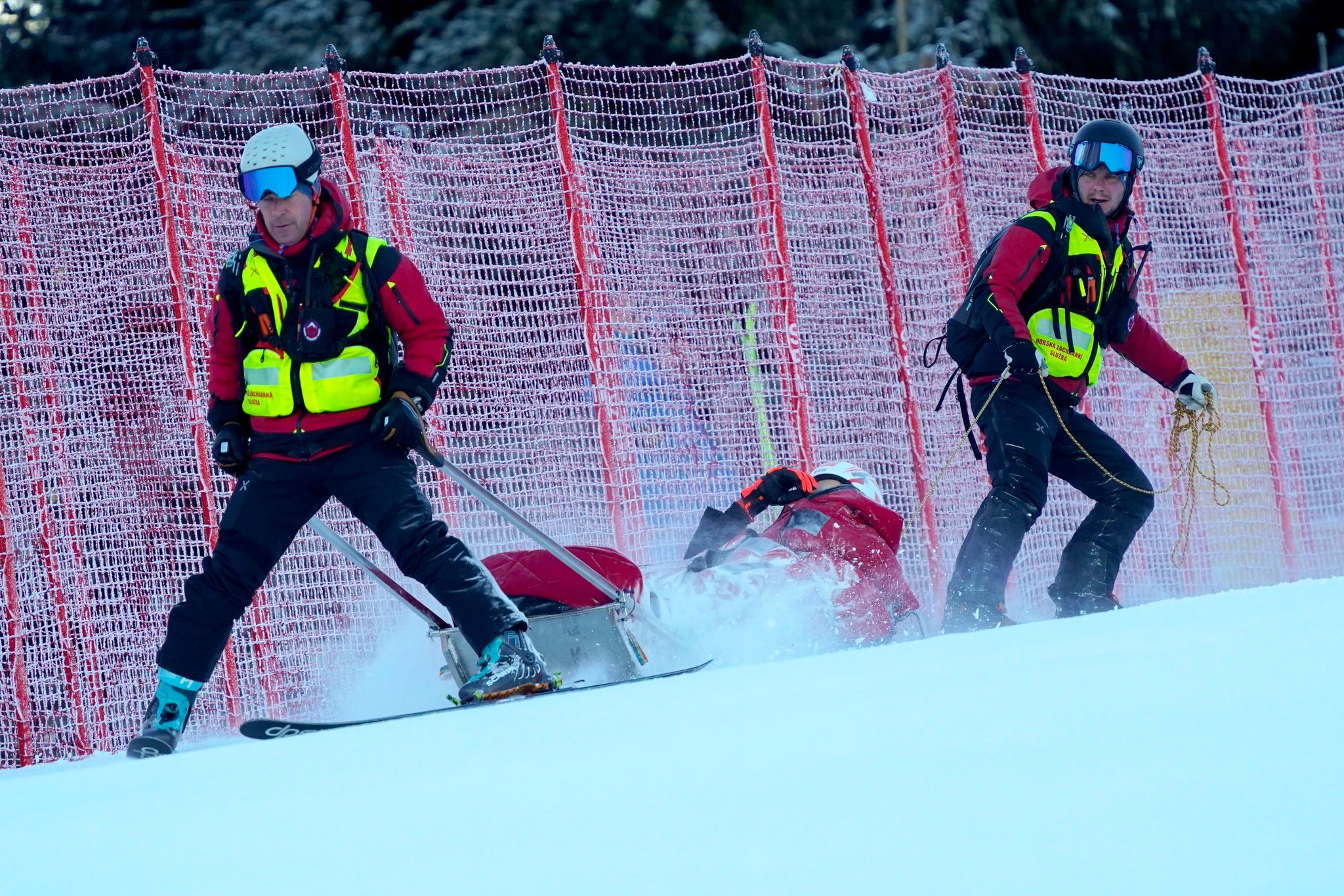 Skirennfahrerin Vlhova bei Heimrennen verletzt