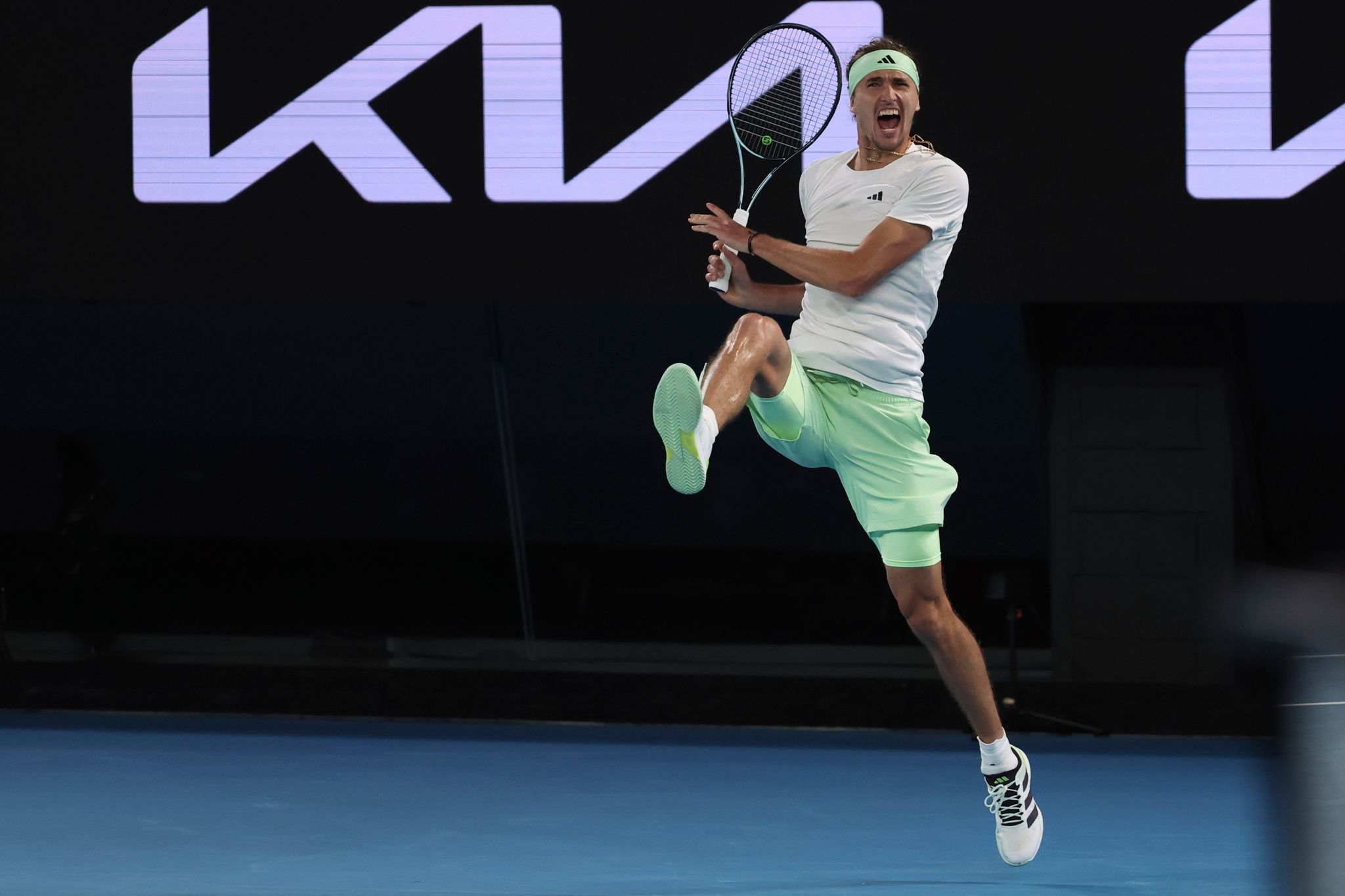 Ruhig und gereift: Zverevs Duell mit dem Erzrivalen