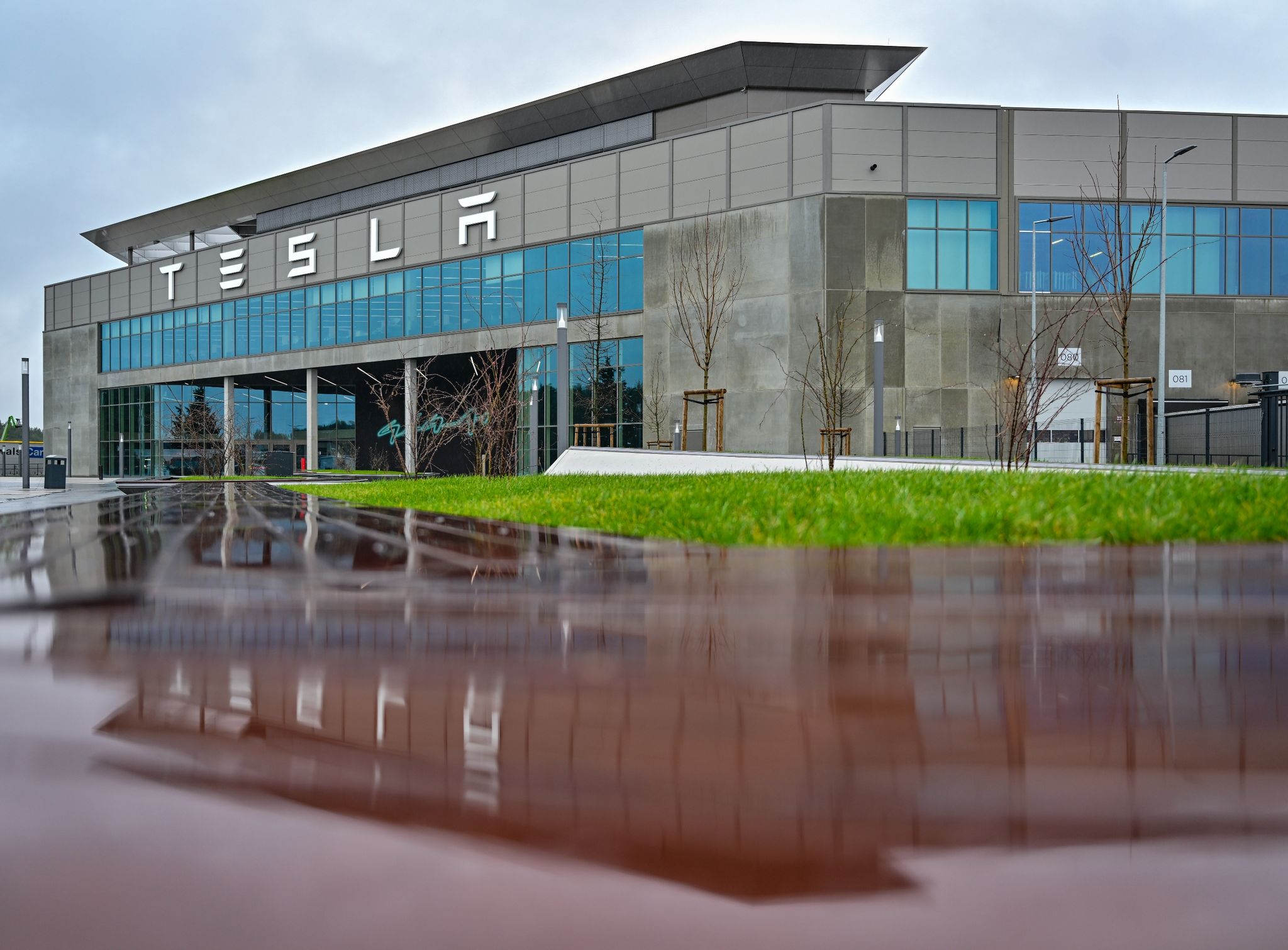Tesla setzt Produktion in Grünheide für zwei Wochen aus