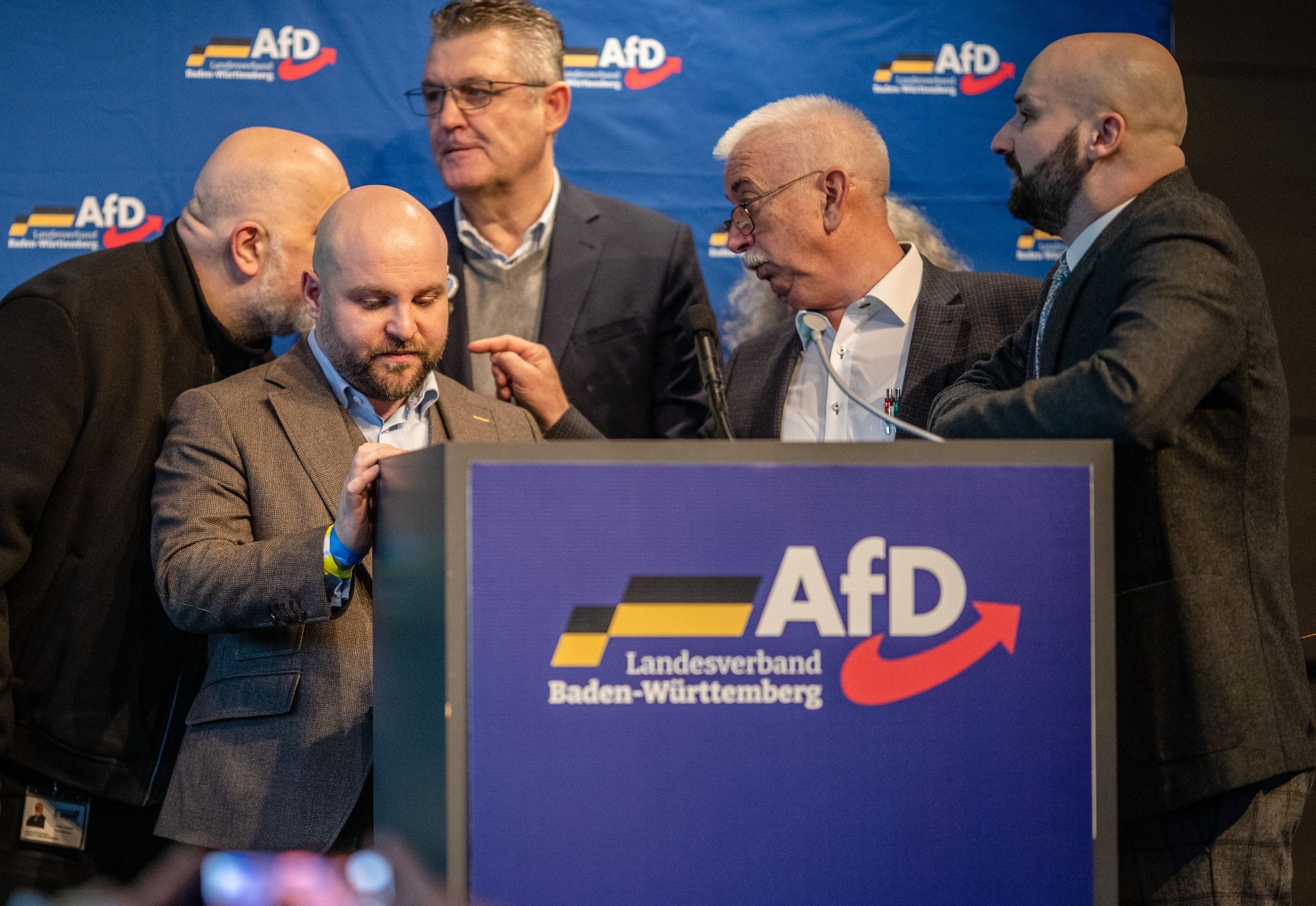 AfD-Parteitag in Rottweil: Tumulte und Blockaden